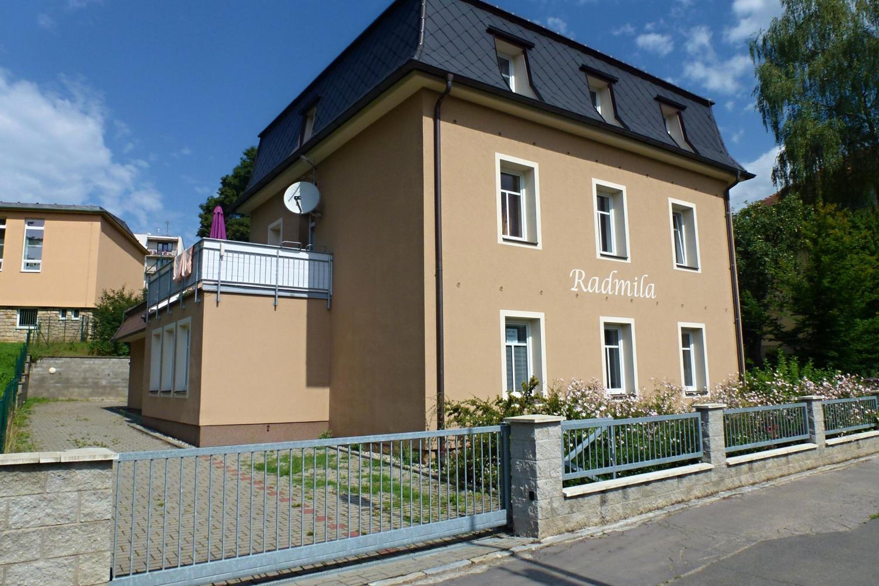 Photo 6