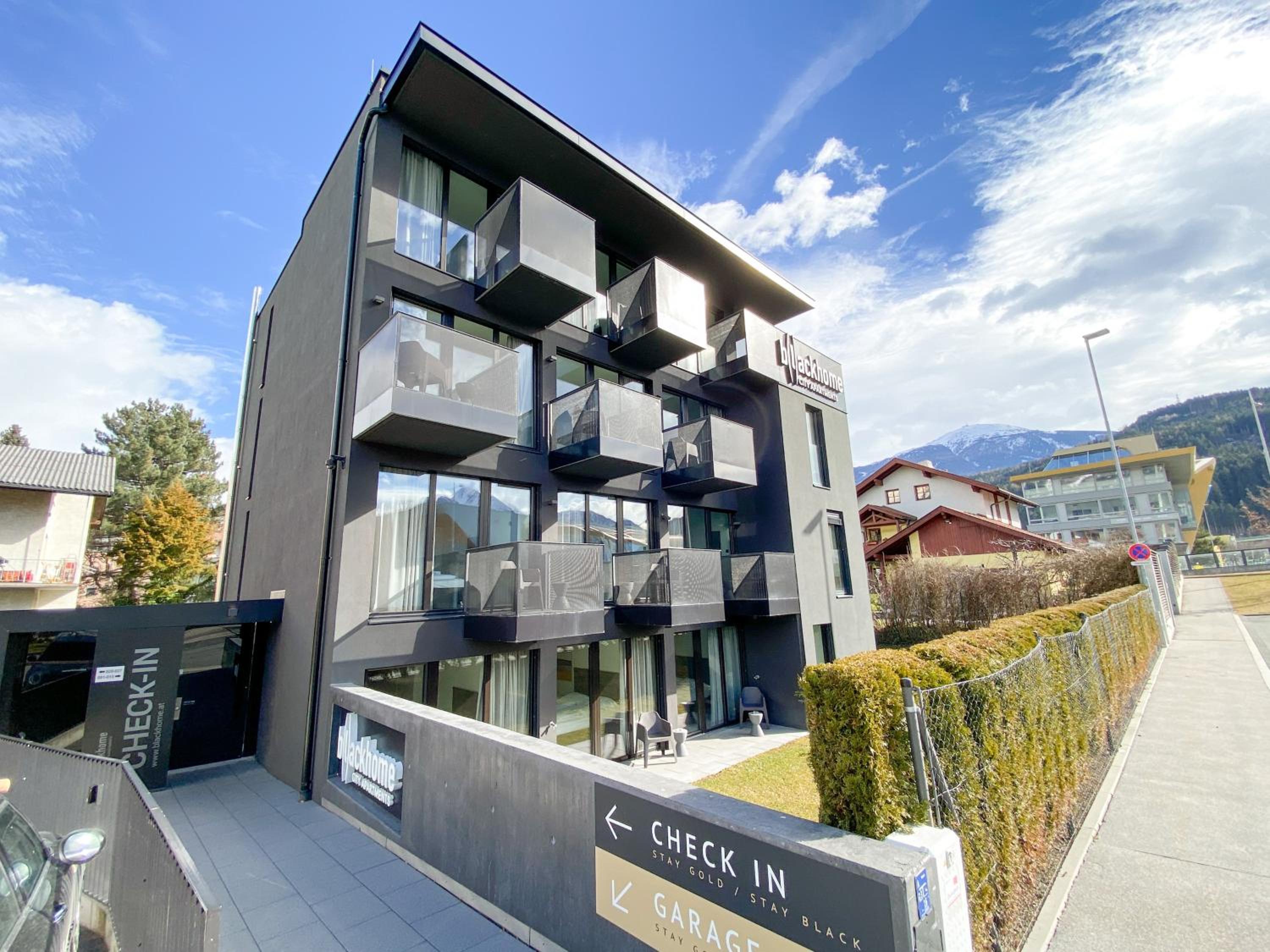 Blackhome Innsbruck City East I contactless check-in photo 11 of 40