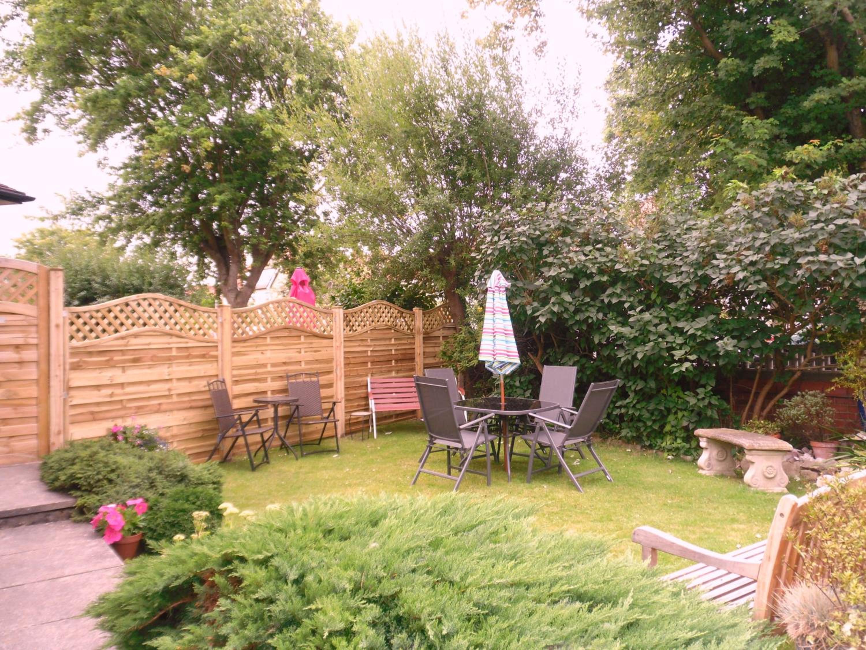 Claremont House Holiday Apartments