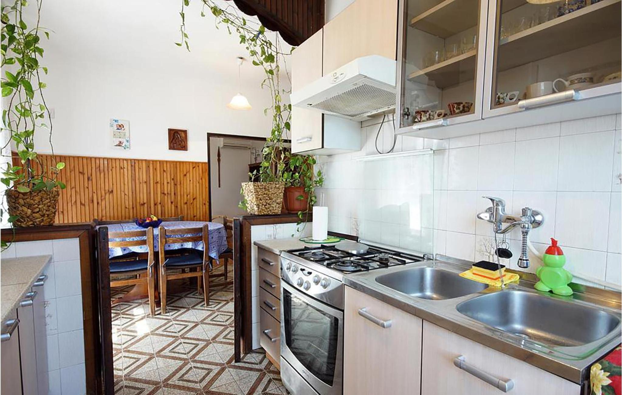 Nice Apartment In Pula With Wifi