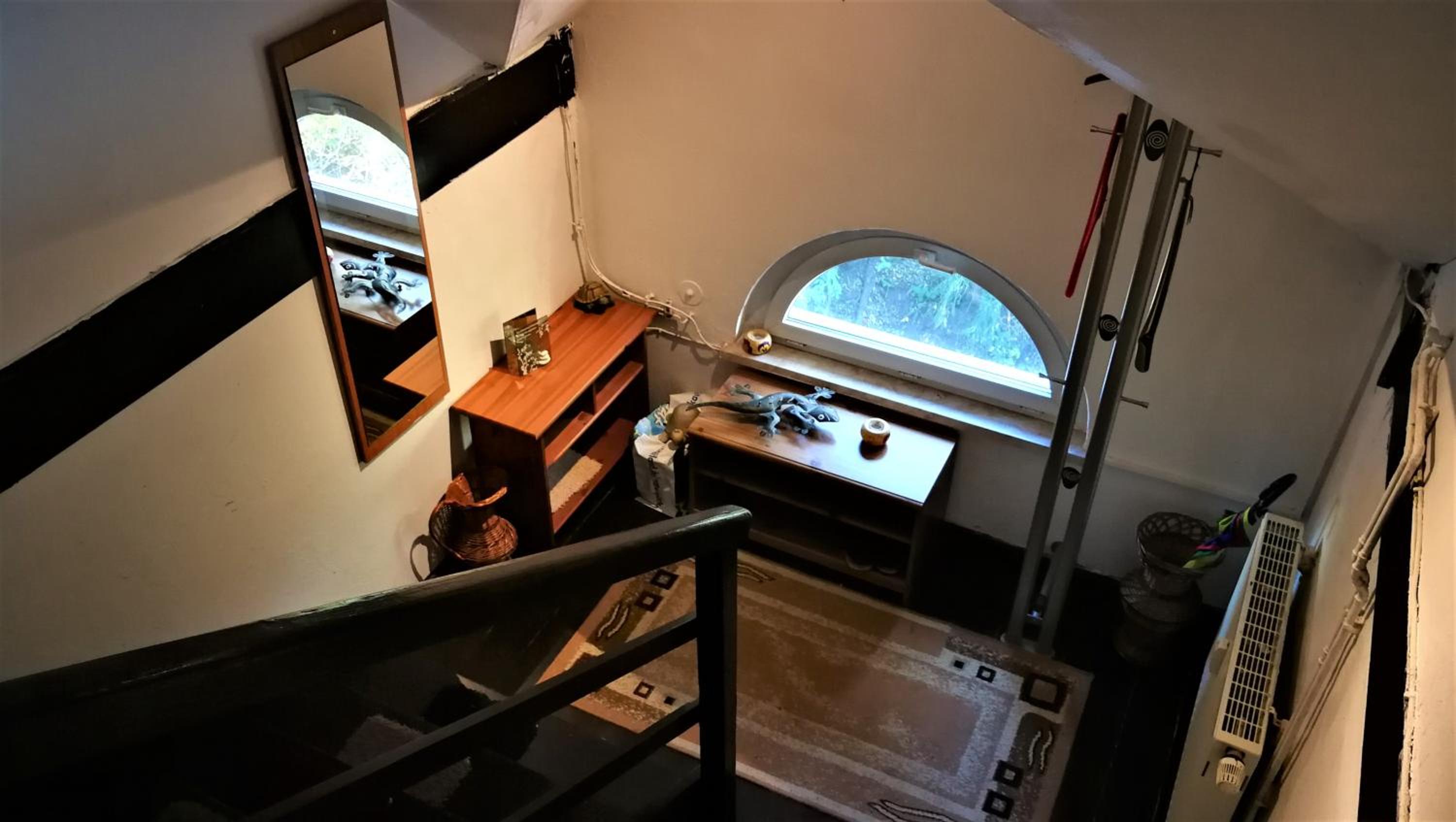 Attic Oelsnitz am Hegebach mit Netflix und Parkplatz Self Check-in - Property Image 23