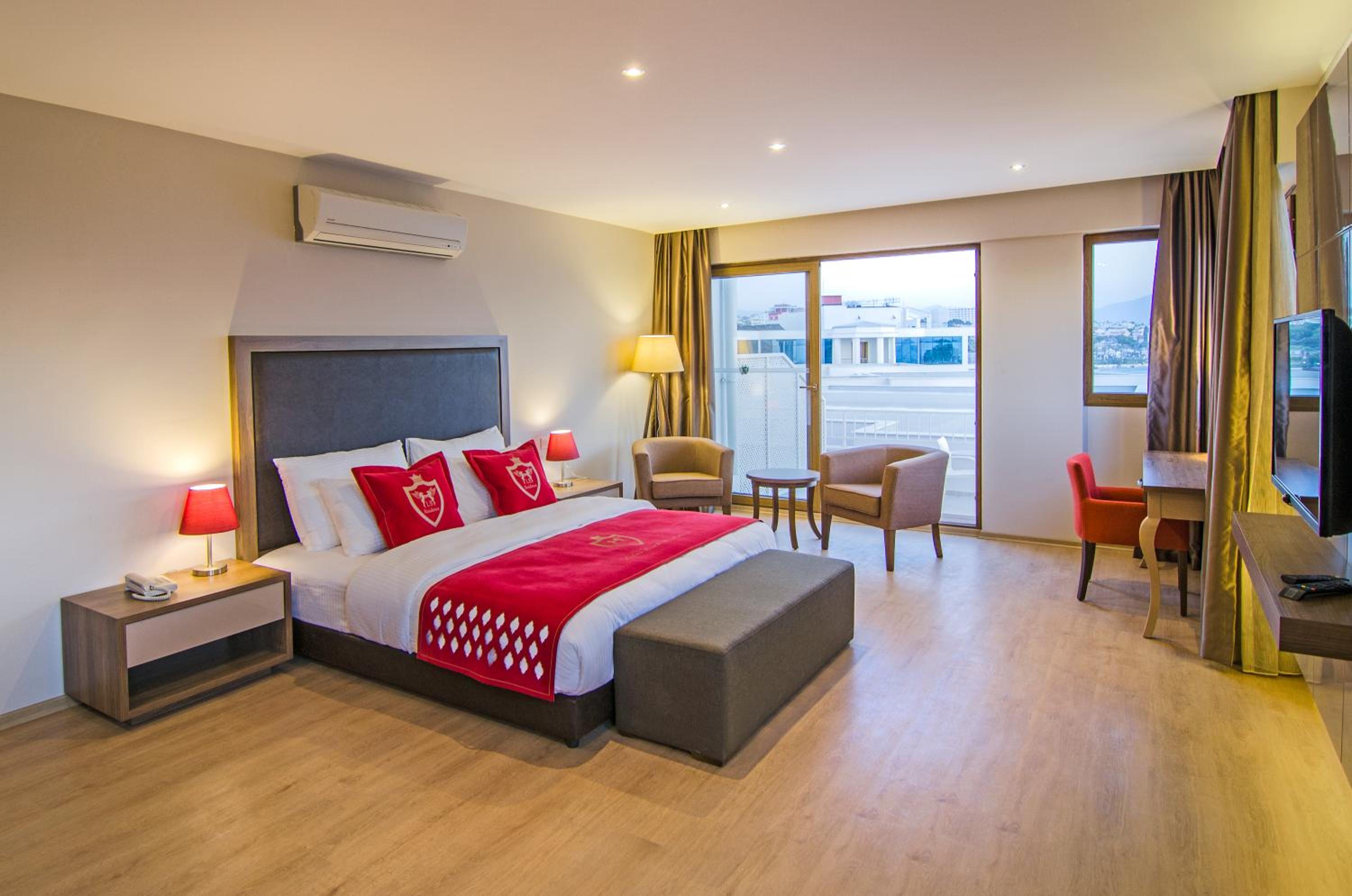 Ladies Beach Suite Hotel - Image 49