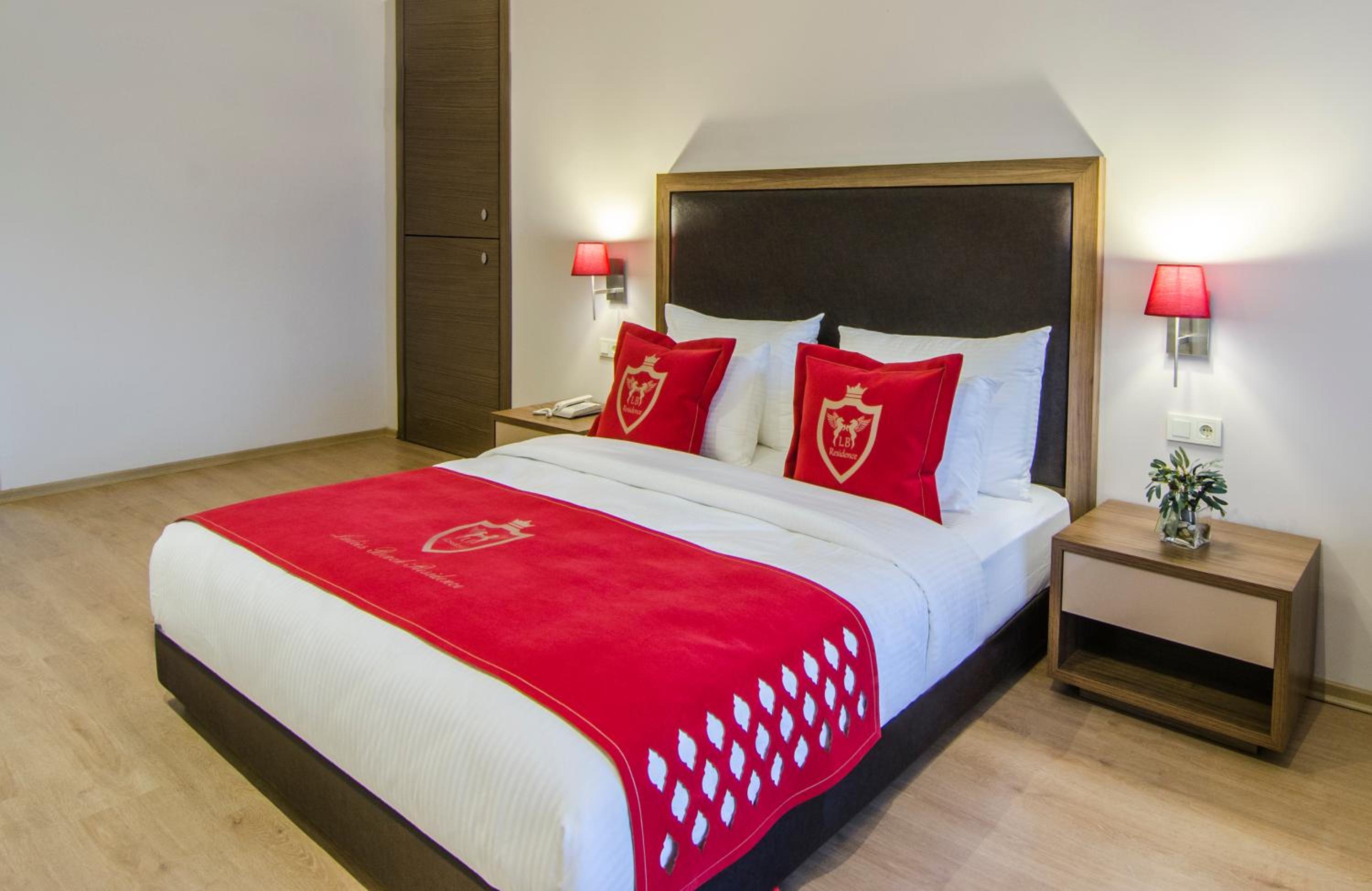 Ladies Beach Suite Hotel - Image 50