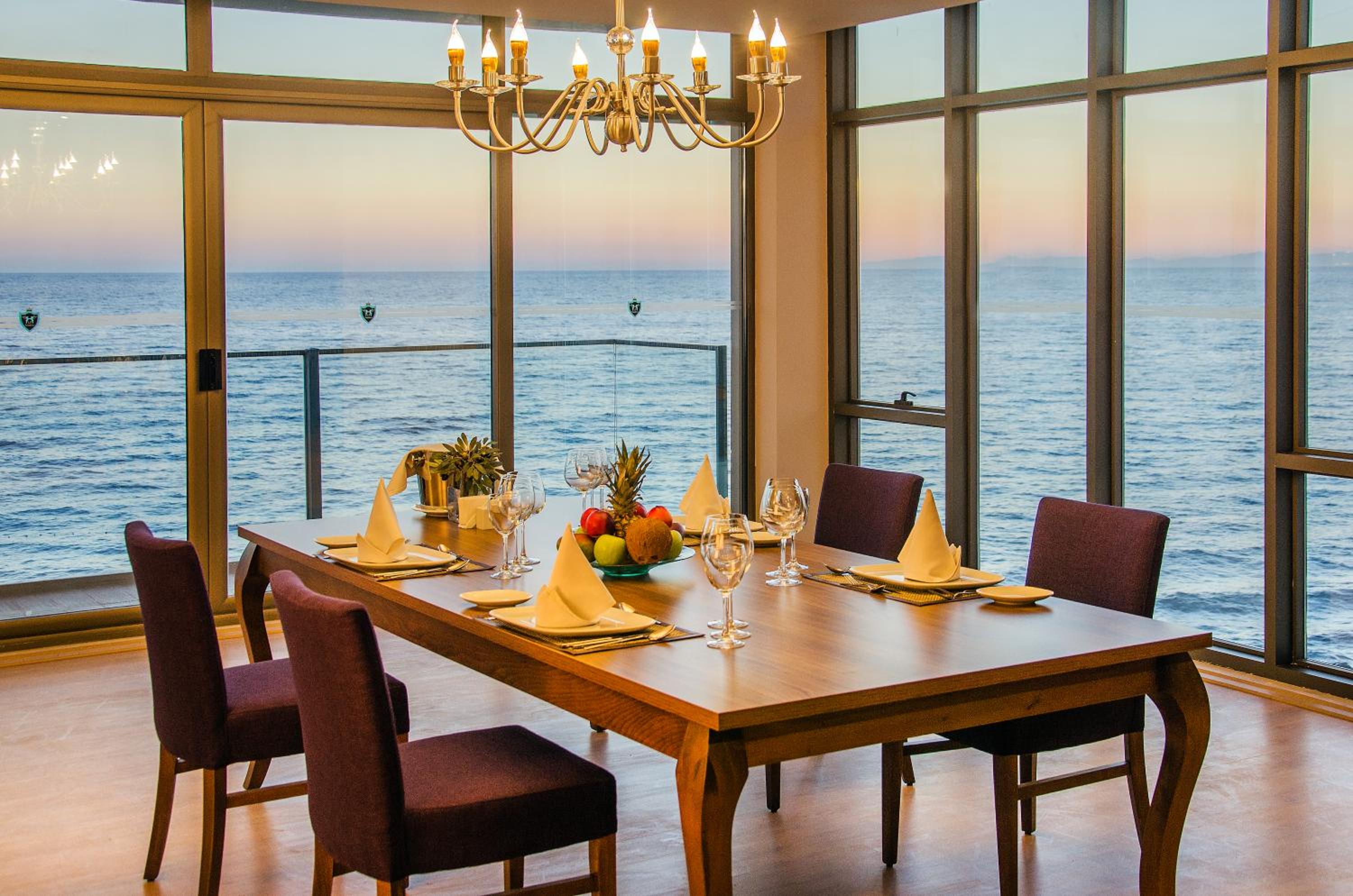 Ladies Beach Suite Hotel - Image 38