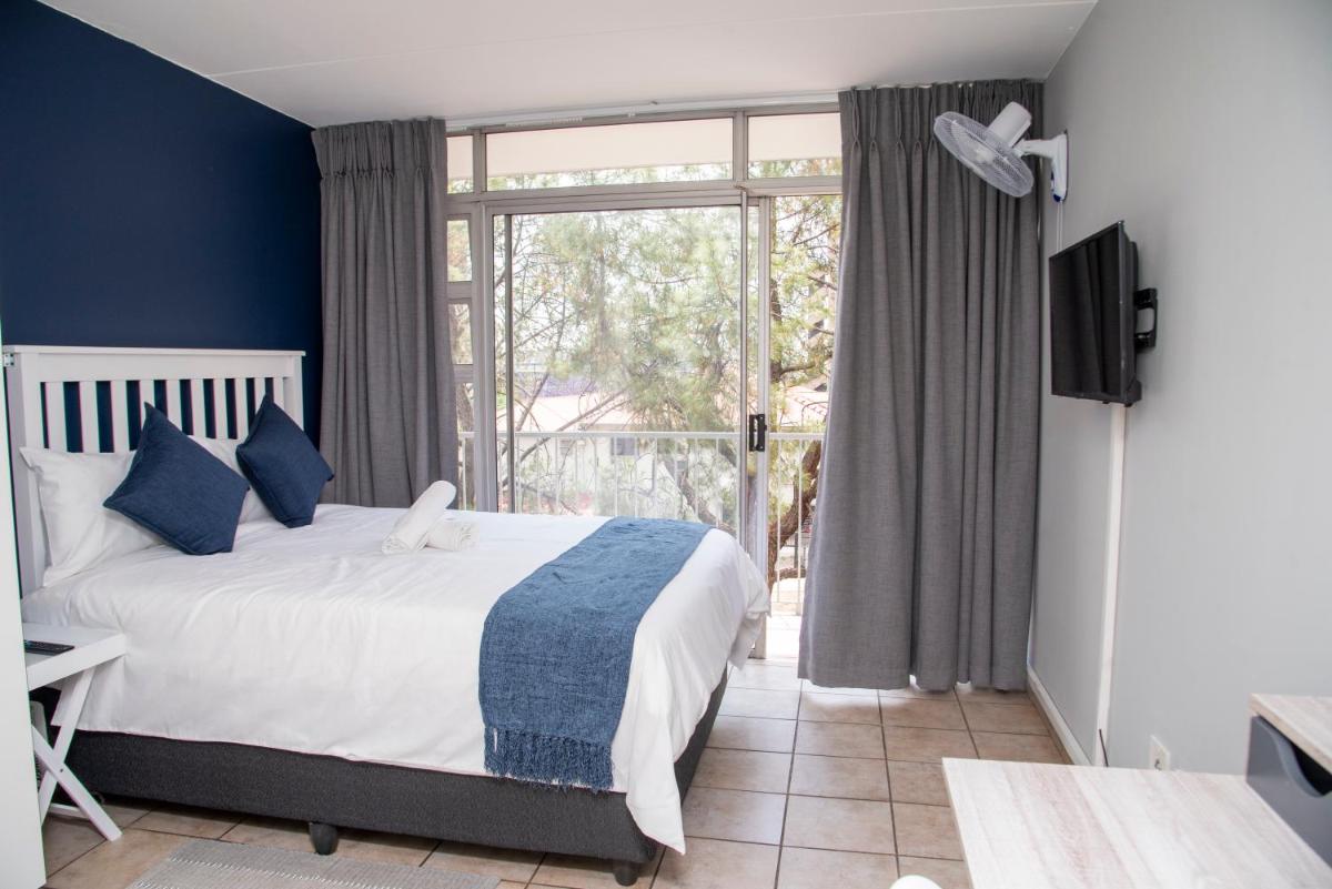 Leas Furnished Apartments - Capital Hill, Pretoria, photo 4 of 37