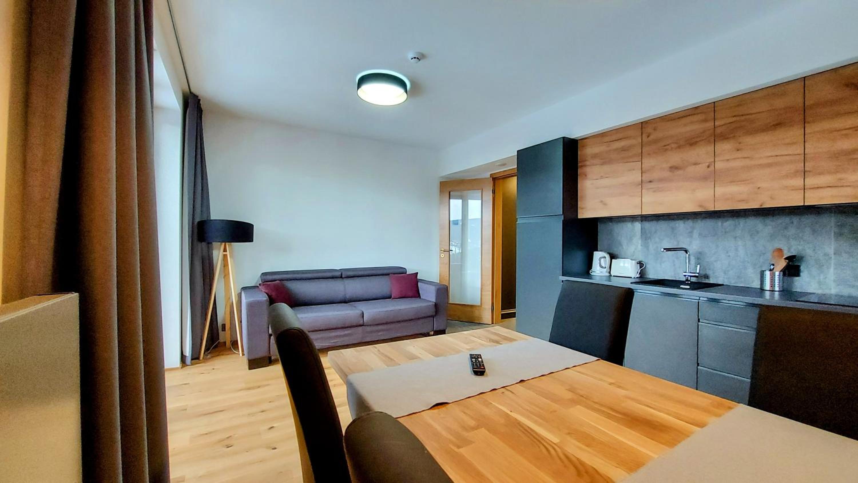 Apartments with mountain views view 2