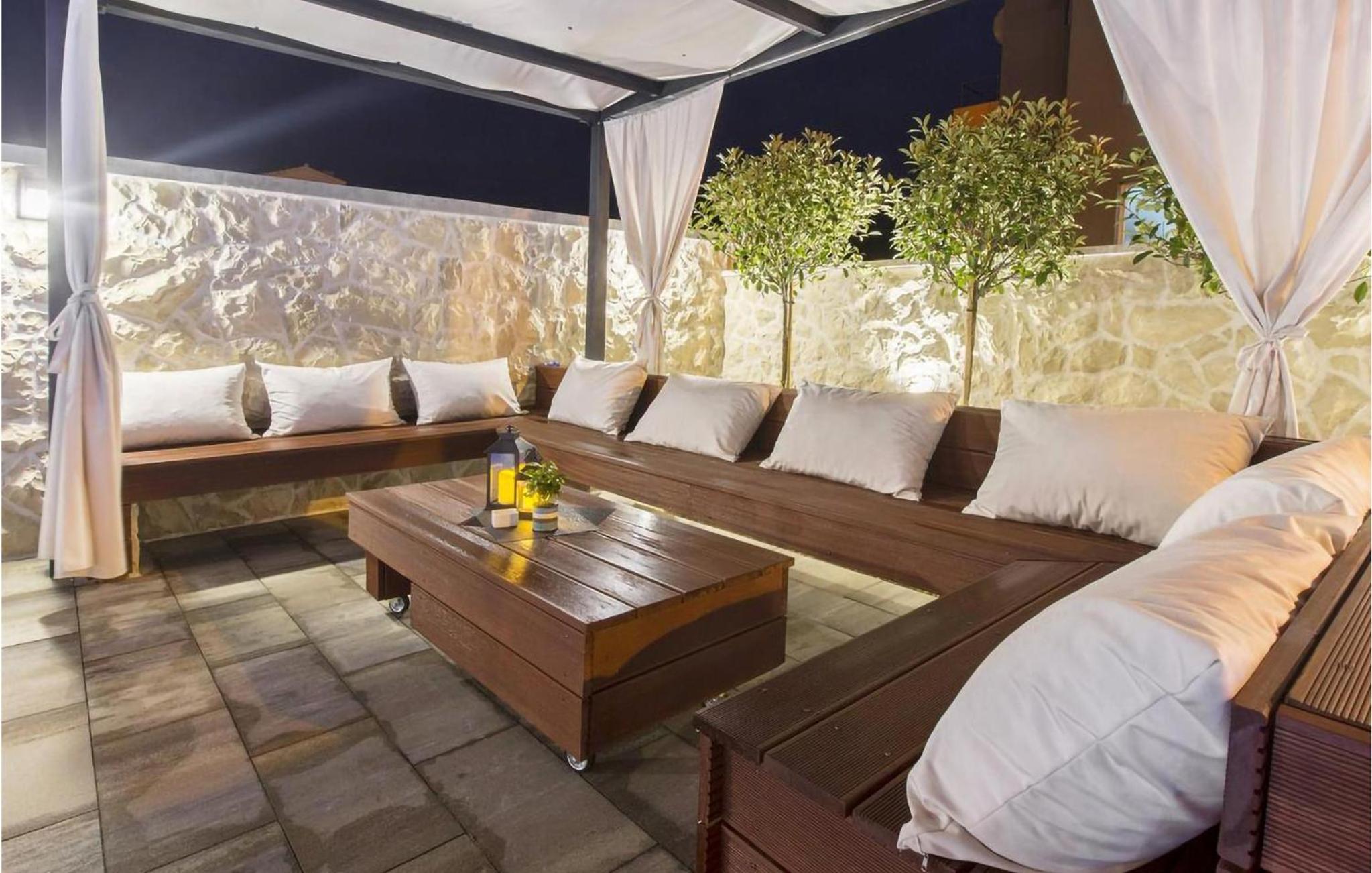 Gorgeous Apartment In Grebastica With Wifi view 5