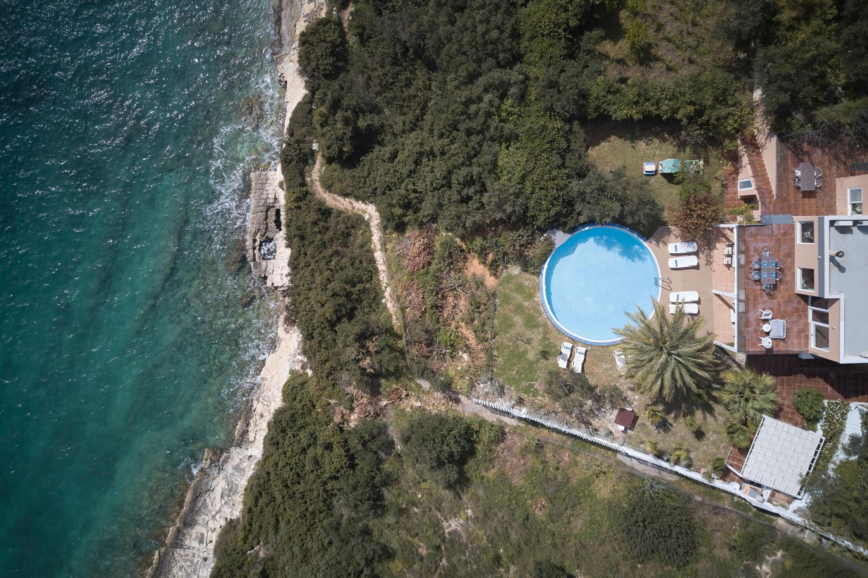 Seafront Villa Longobardi view 5