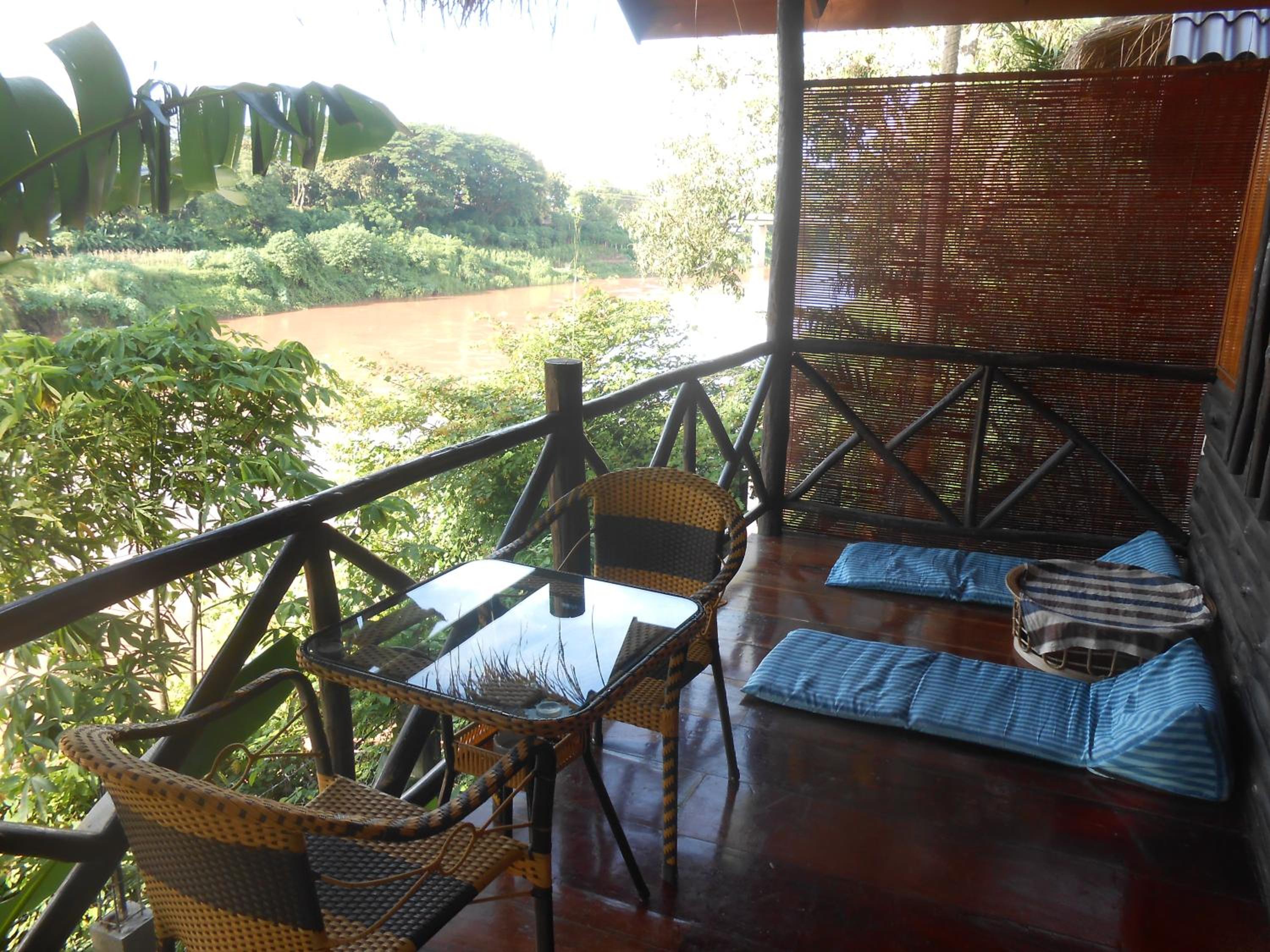 Thongbay Guesthouse
