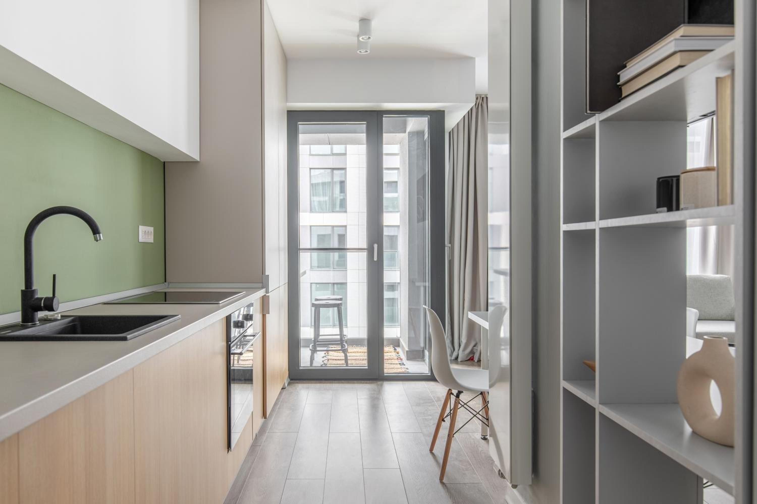 North by Urbanesq Cloud 9 D view 5