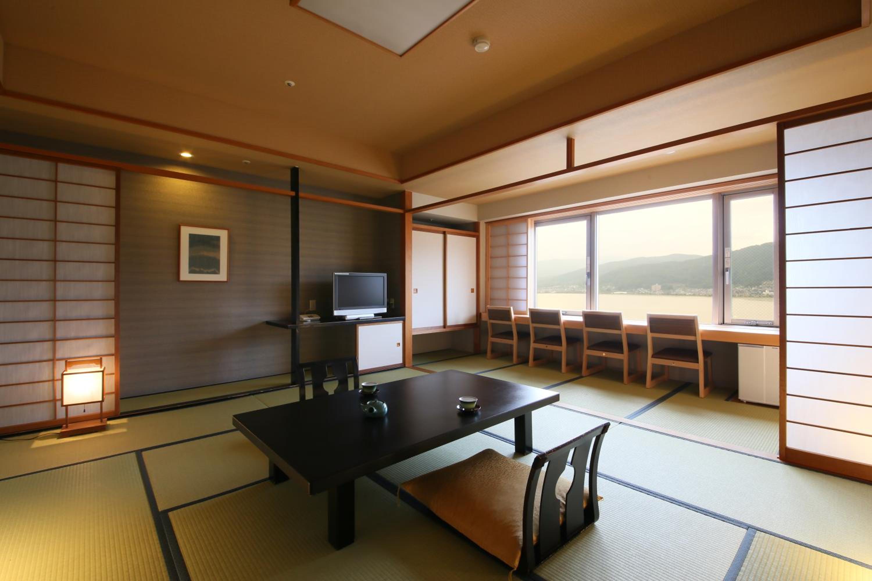 Rako Hananoi Hotel