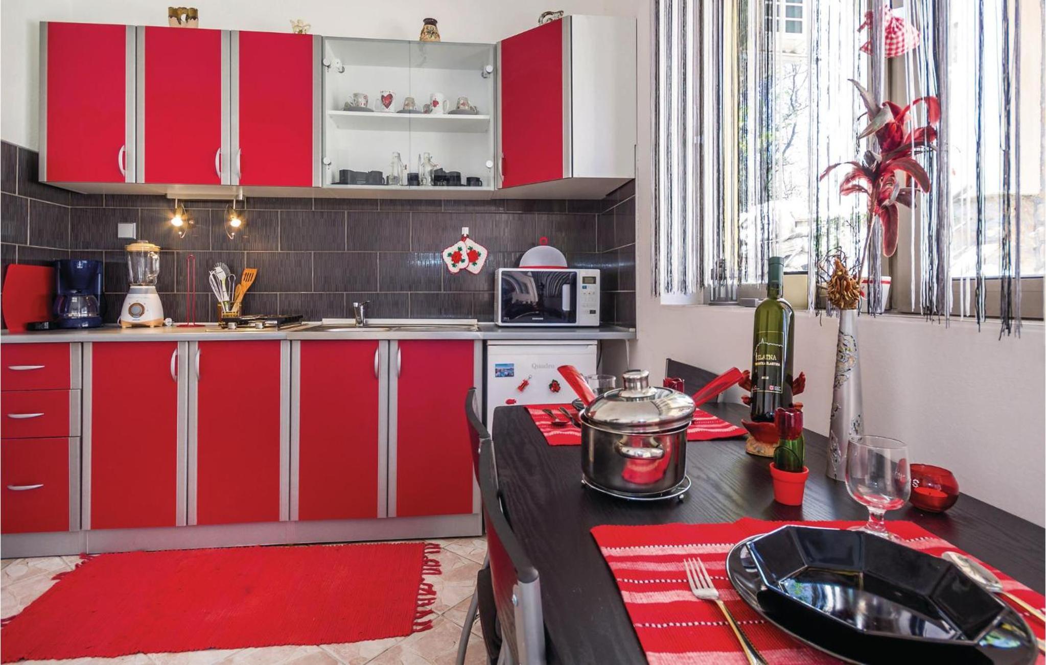 Gorgeous Apartment In Karlobag With Kitchen view 5