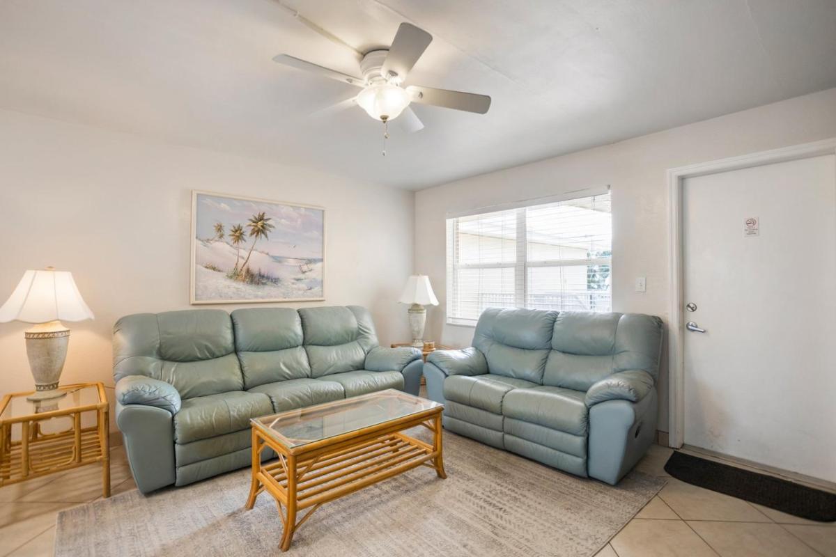 229 Surf Song Resort