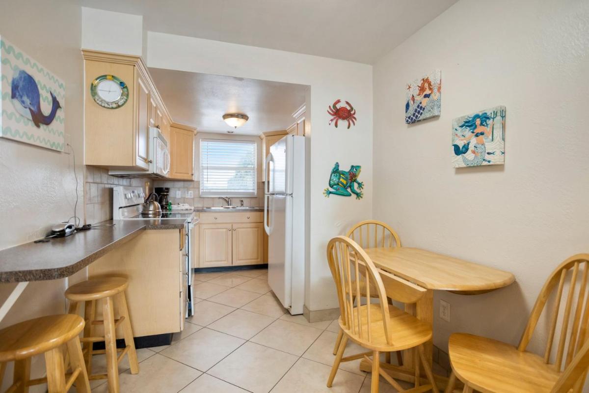 229 Surf Song Resort