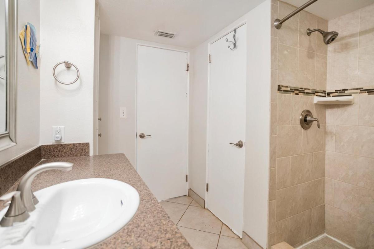 229 Surf Song Resort