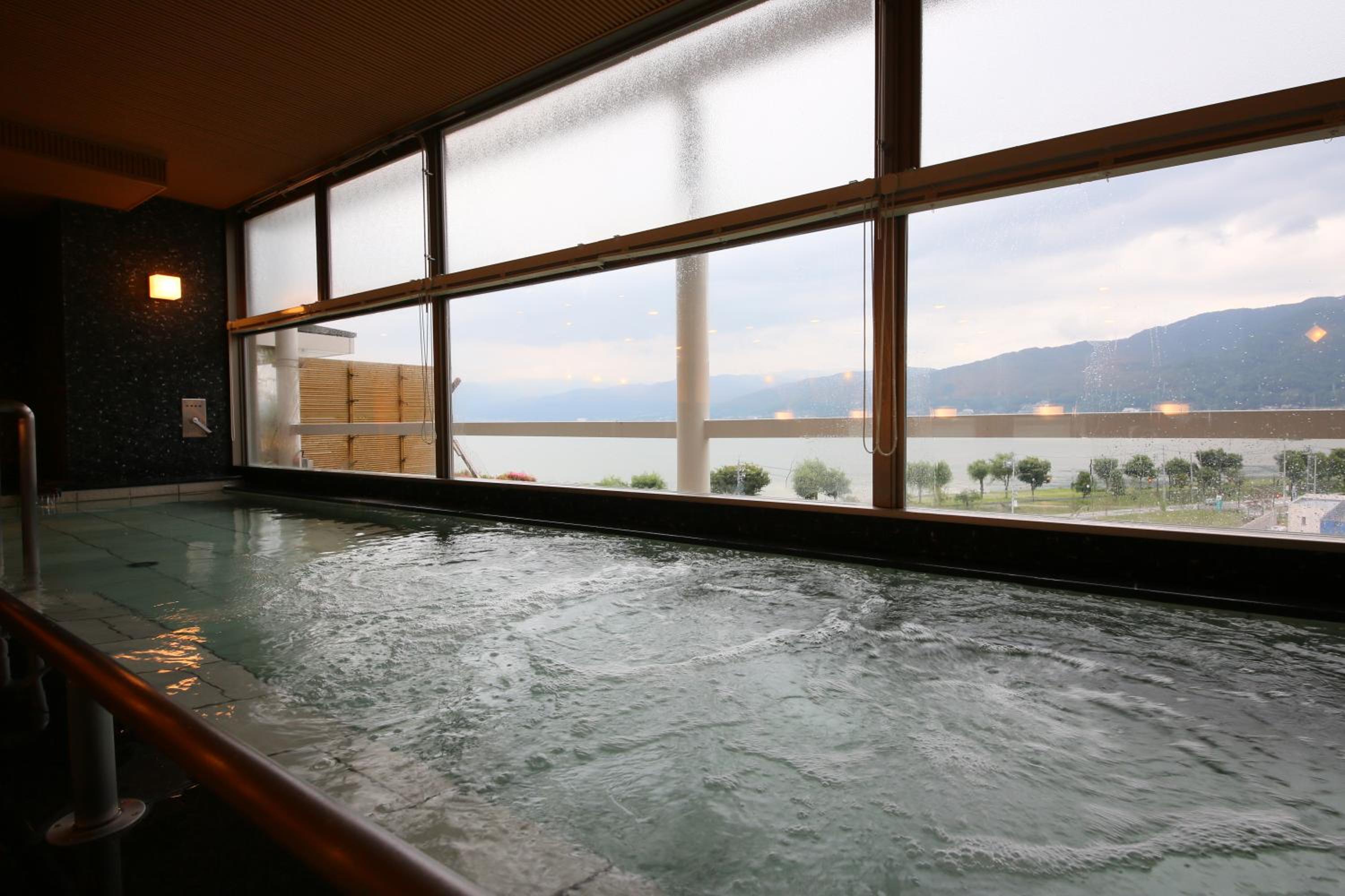Rako Hananoi Hotel