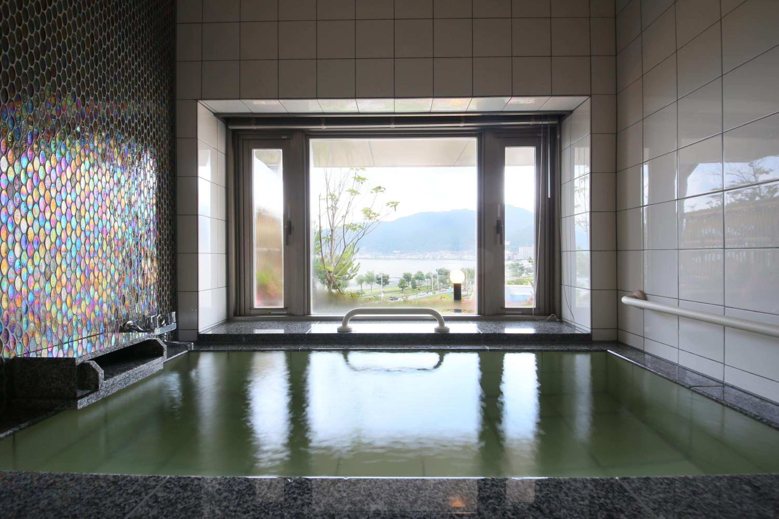 Rako Hananoi Hotel