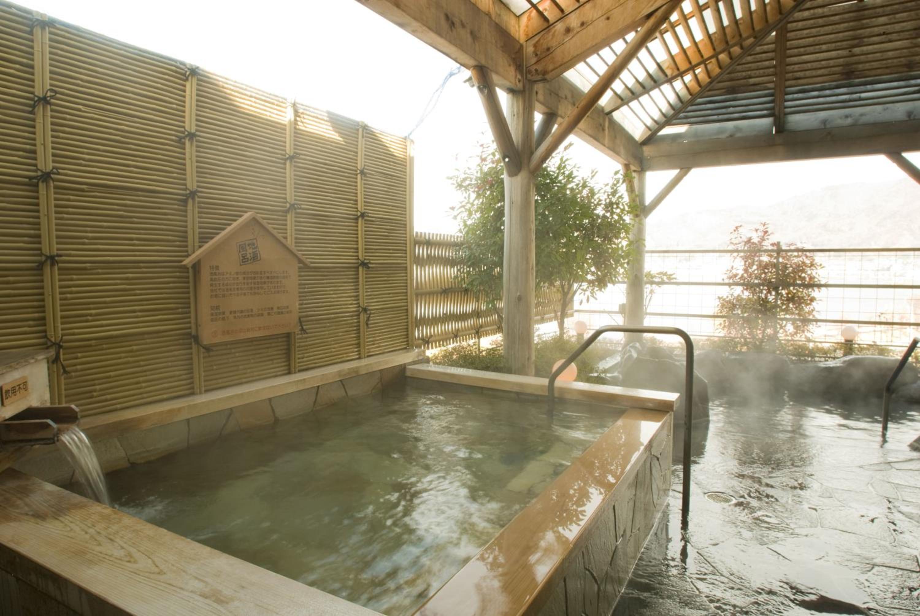 Rako Hananoi Hotel