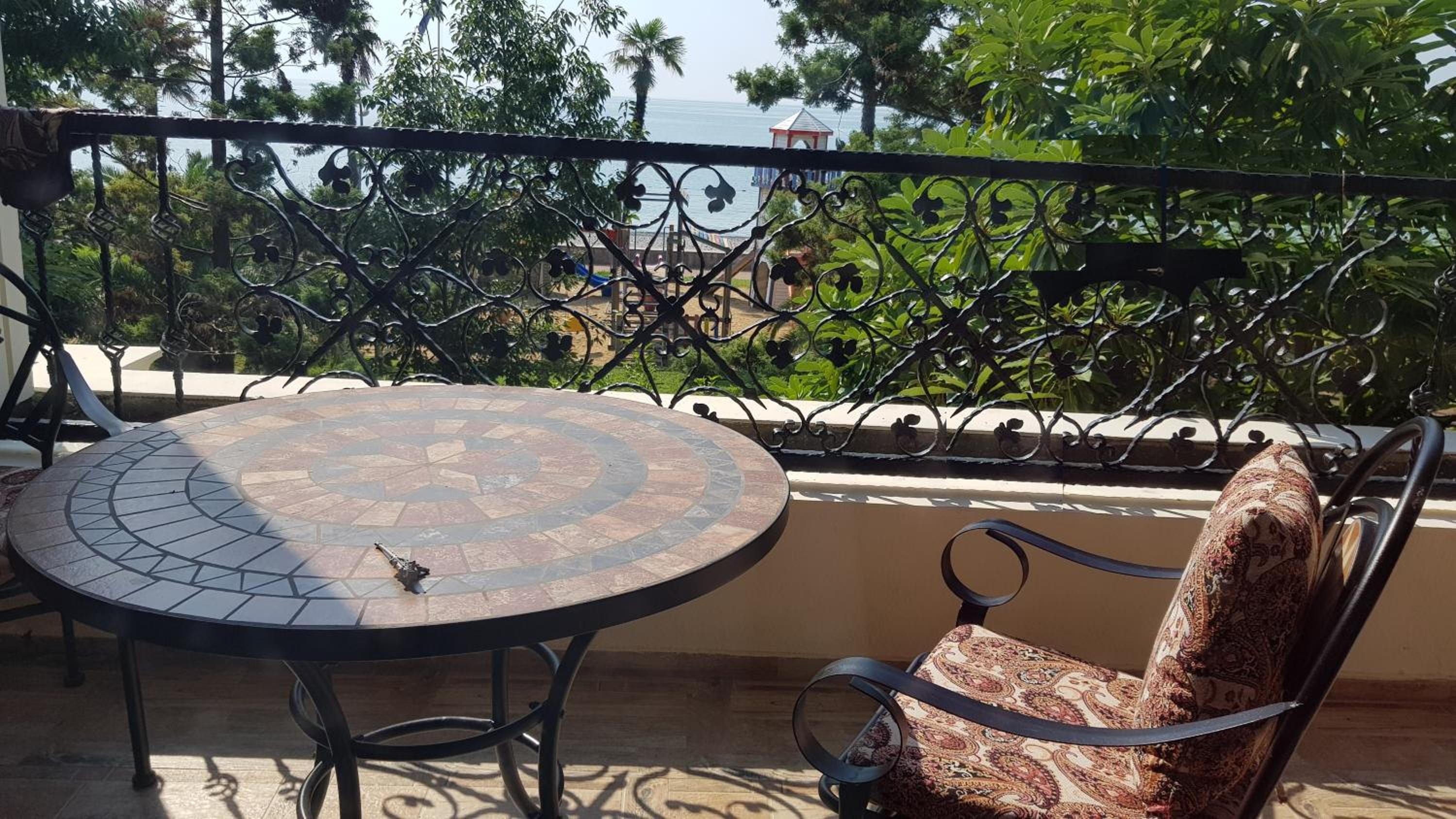 Sea View Apartment at Oasis view 3