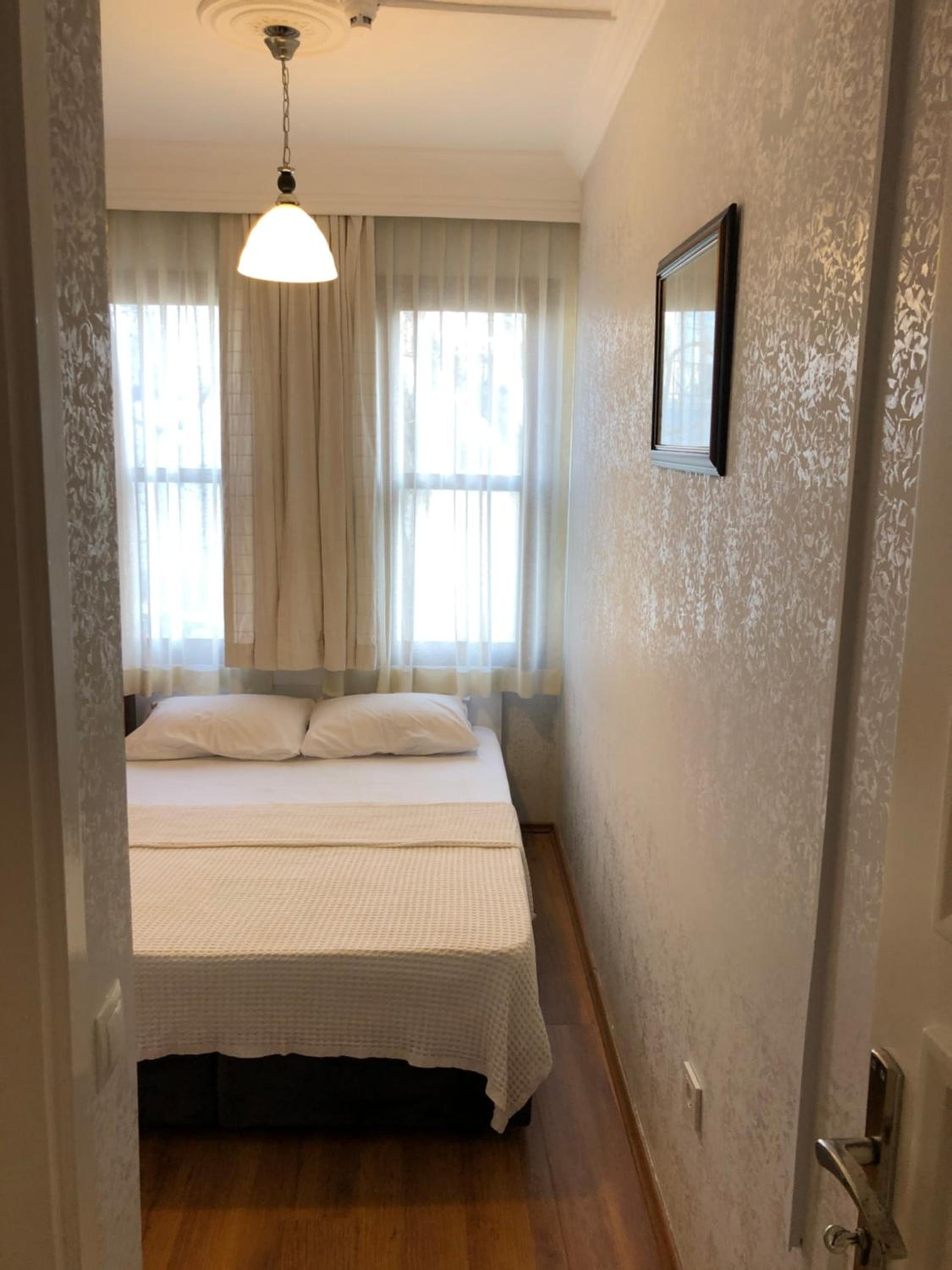 Hotel Antique - Image 40