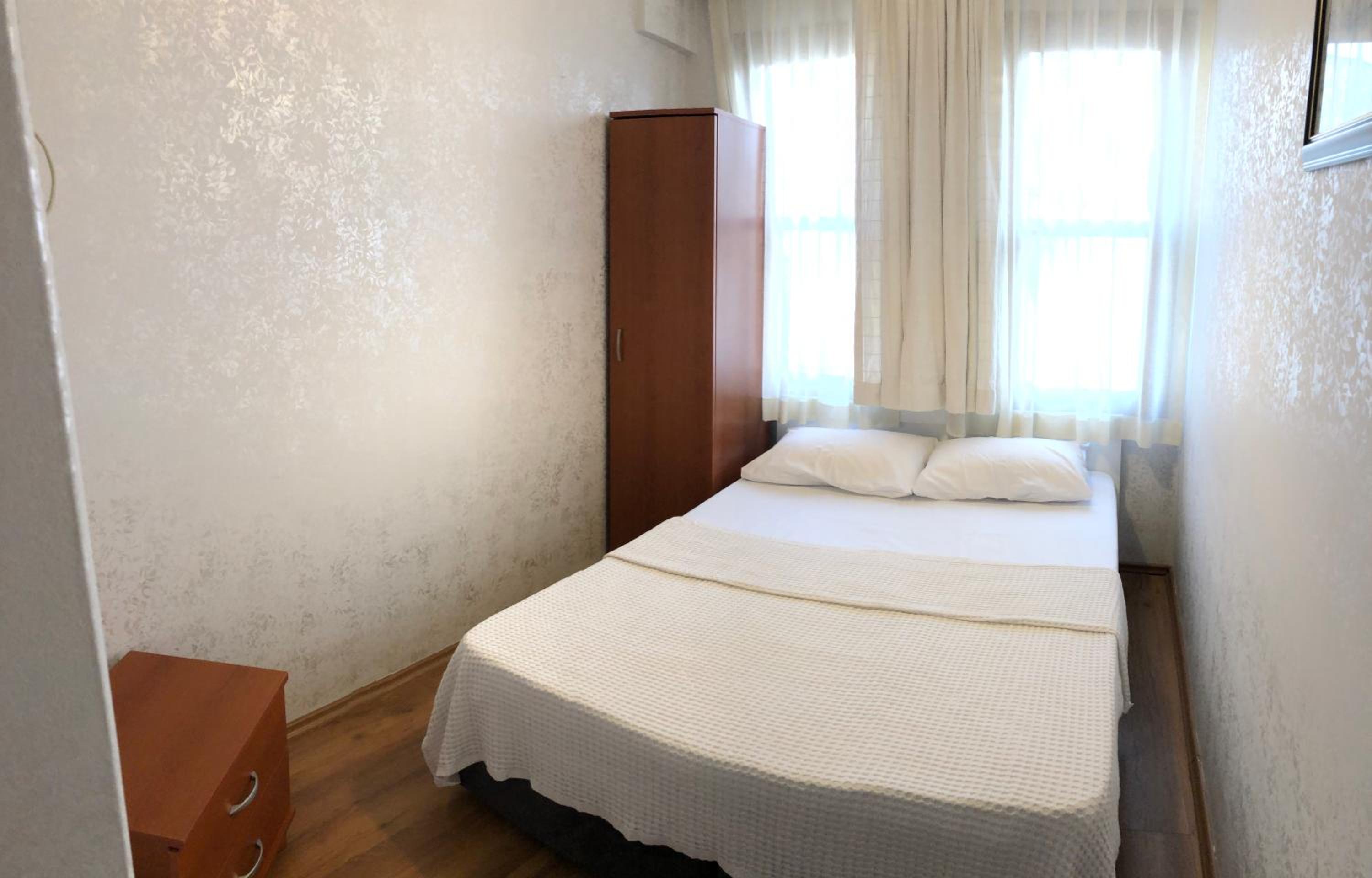 Hotel Antique - Image 77