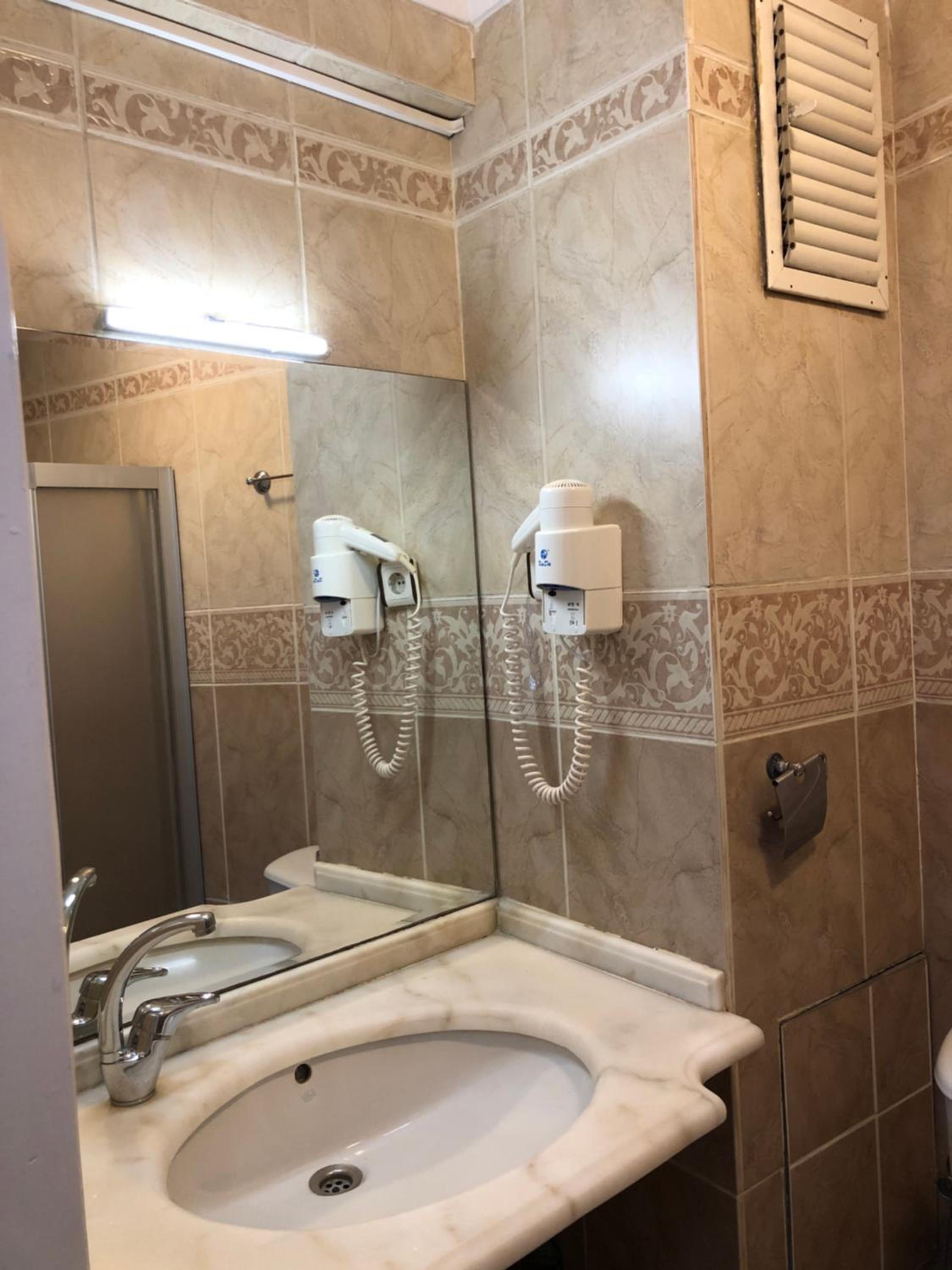 Hotel Antique - Image 79