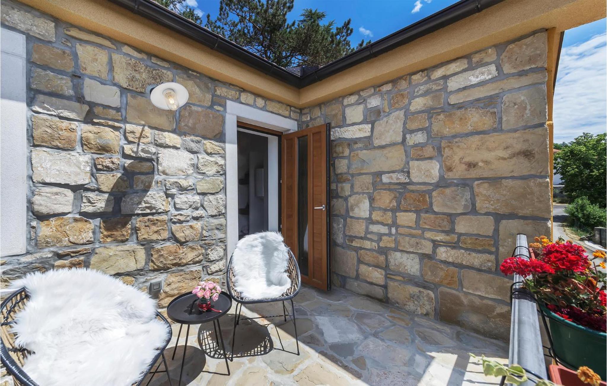 Gorgeous Home In Zarecje With Wifi view 2