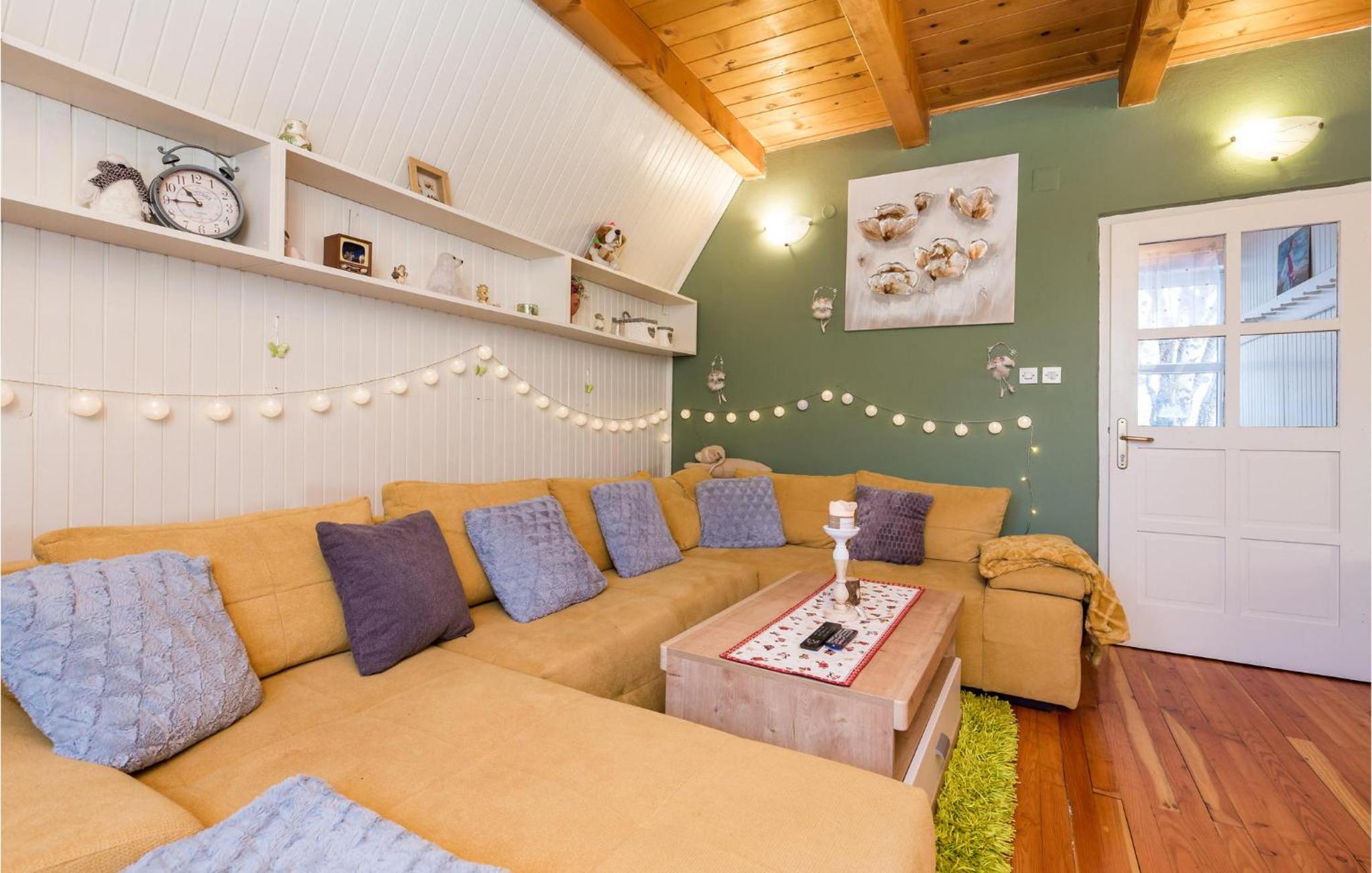 Nice Home In Begovo Razdolje With Wifi
