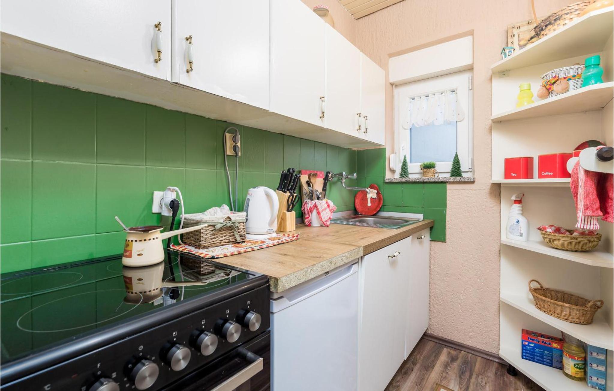 Nice Home In Begovo Razdolje With Wifi