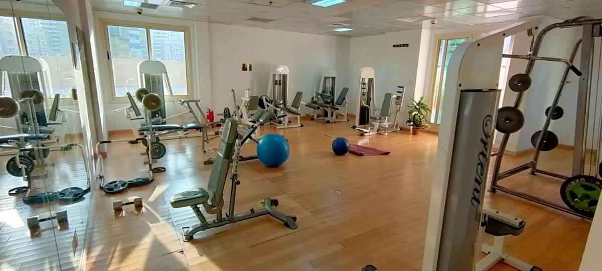 Cozy 1 bedroom apartments for a large family minimum 5 night