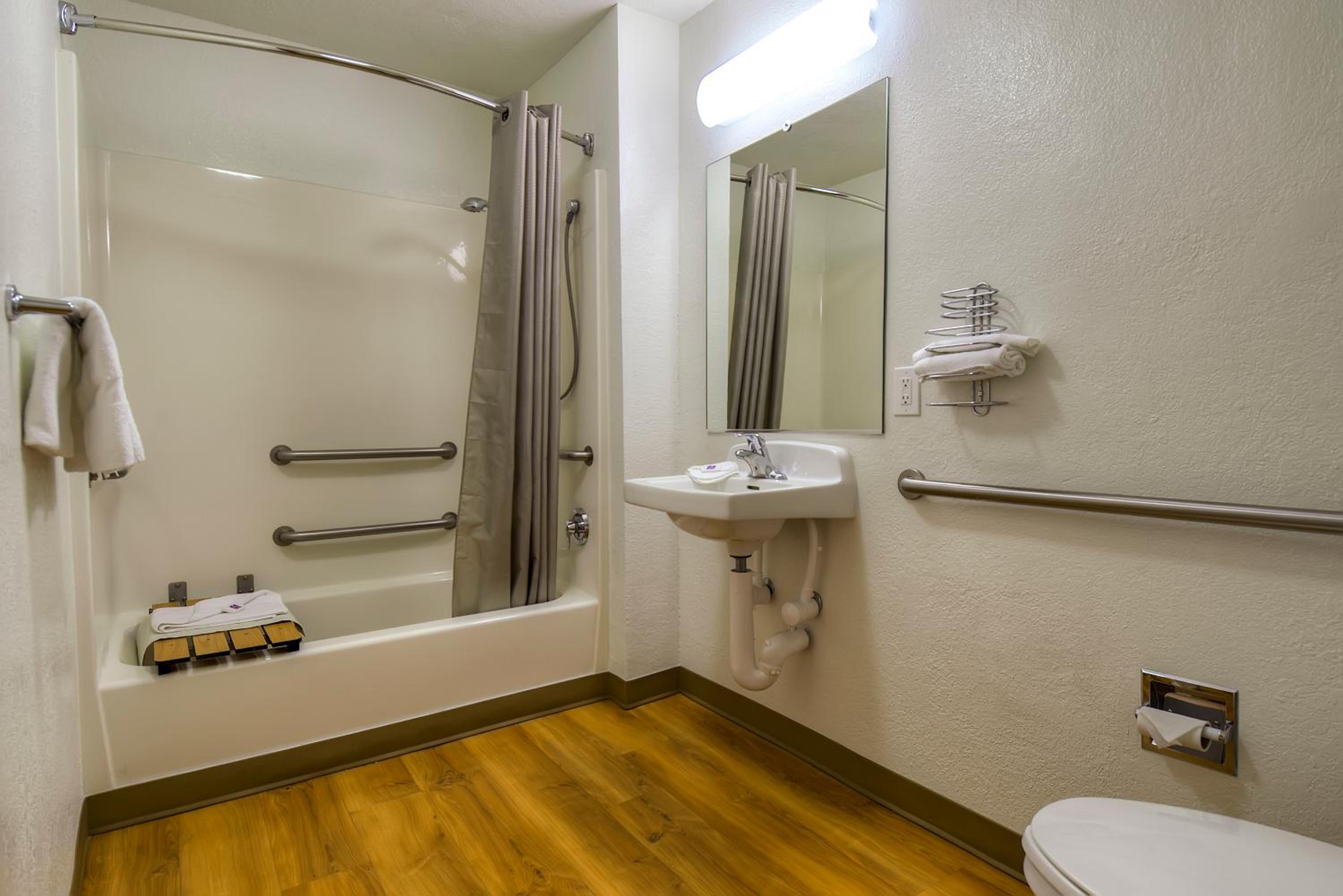 Motel 6-Arcadia, CA - Los Angeles - Pasadena Area - Property Image 2