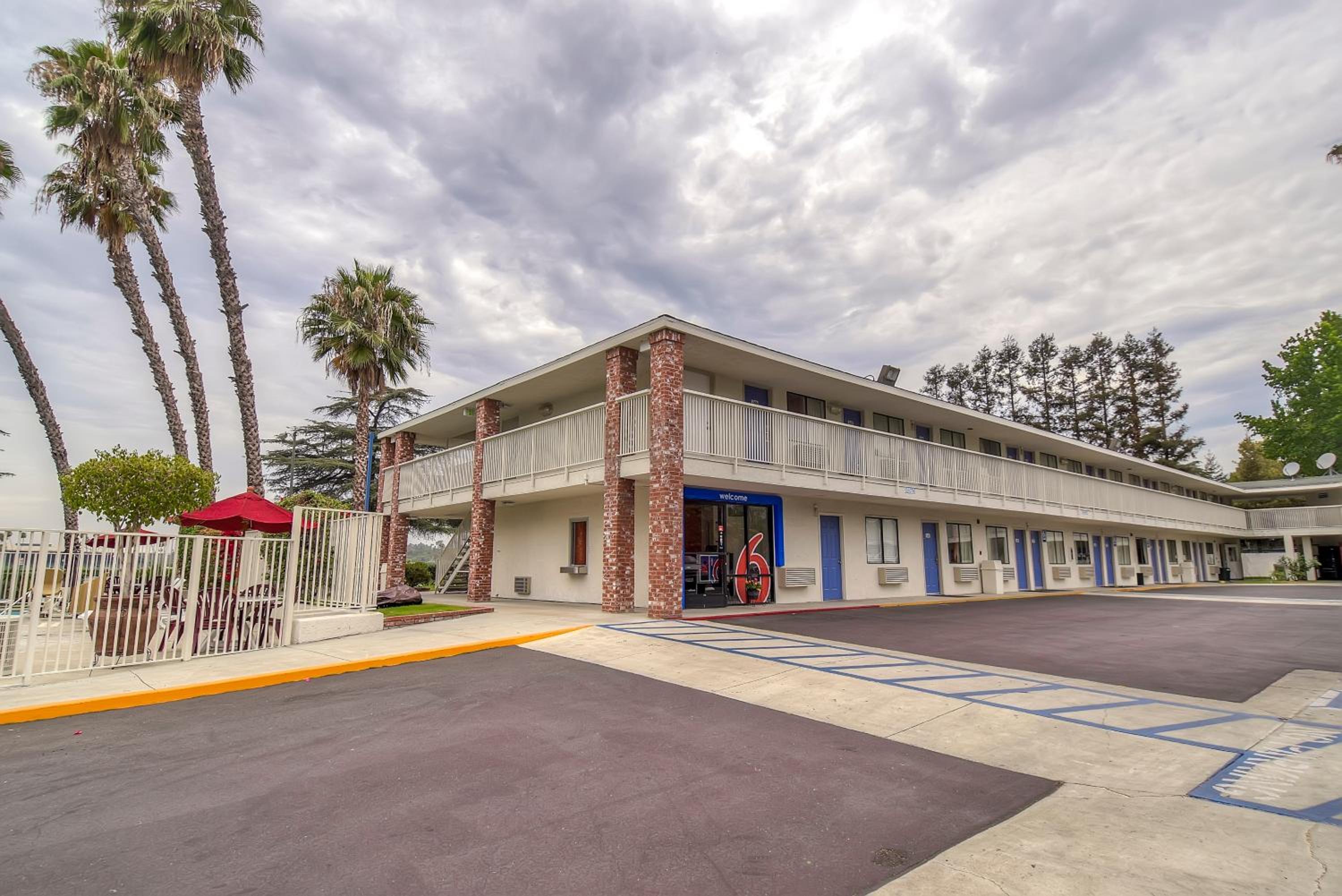 Motel 6-Arcadia, CA - Los Angeles - Pasadena Area - Property Image 45