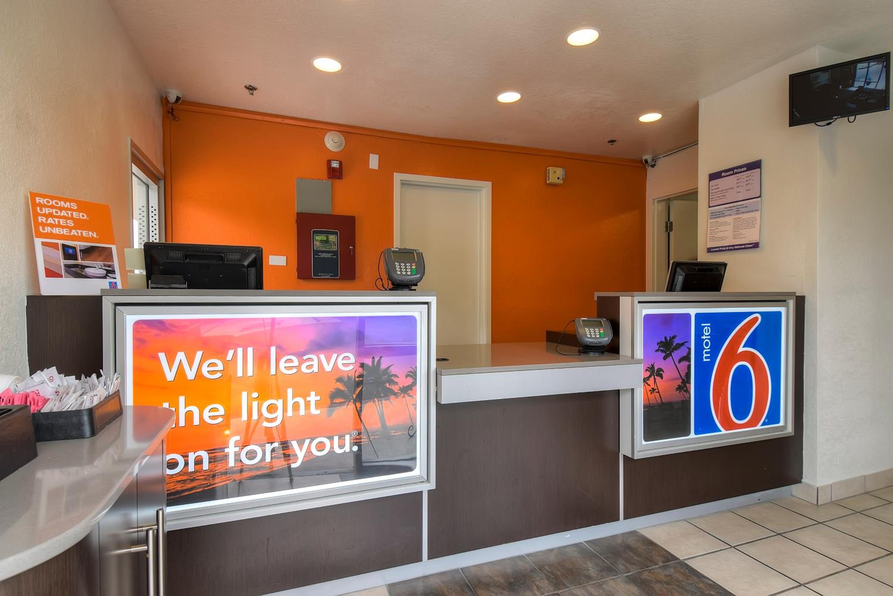 Motel 6-Arcadia, CA - Los Angeles - Pasadena Area - Property Image 54