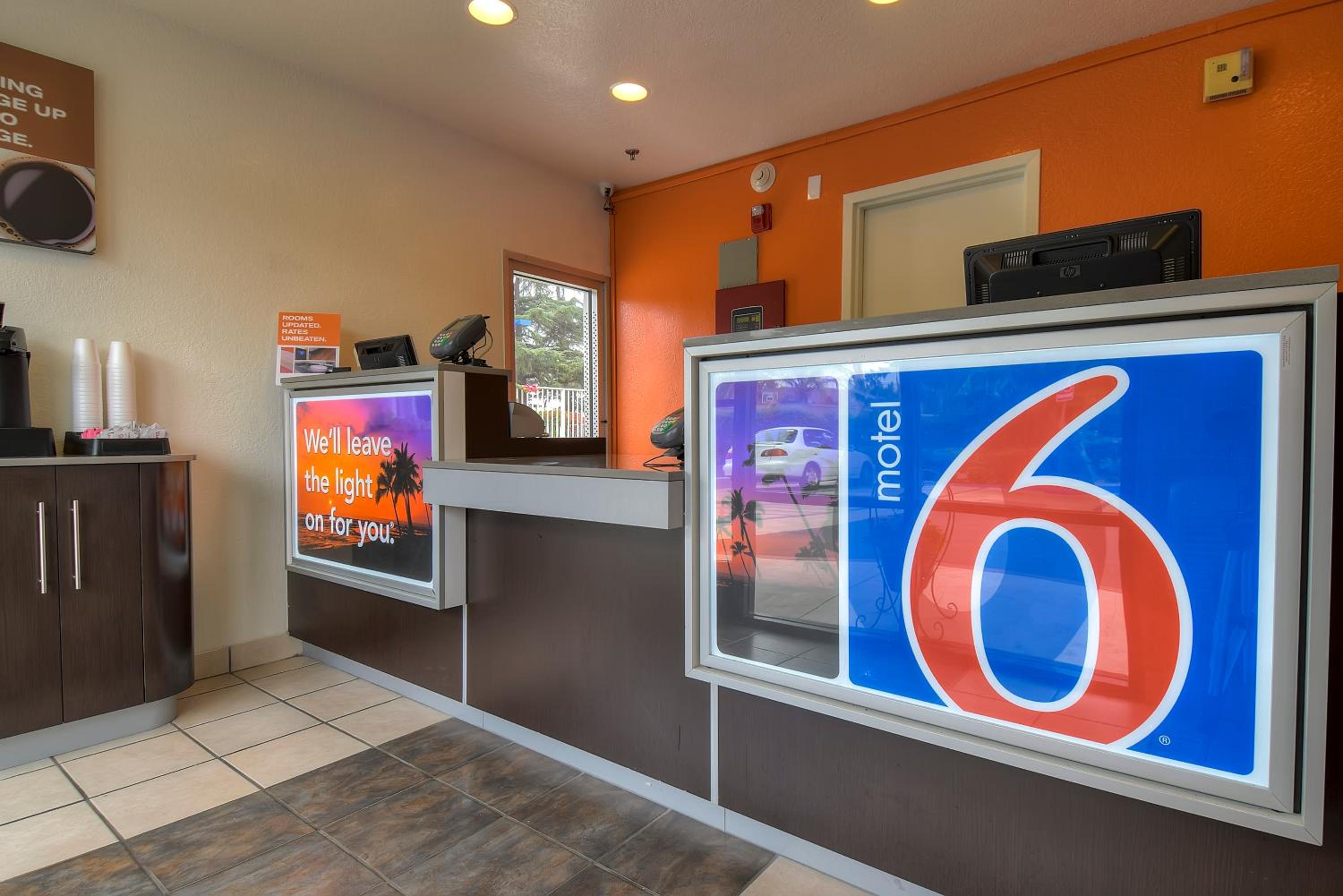 Motel 6-Arcadia, CA - Los Angeles - Pasadena Area - Property Image 53