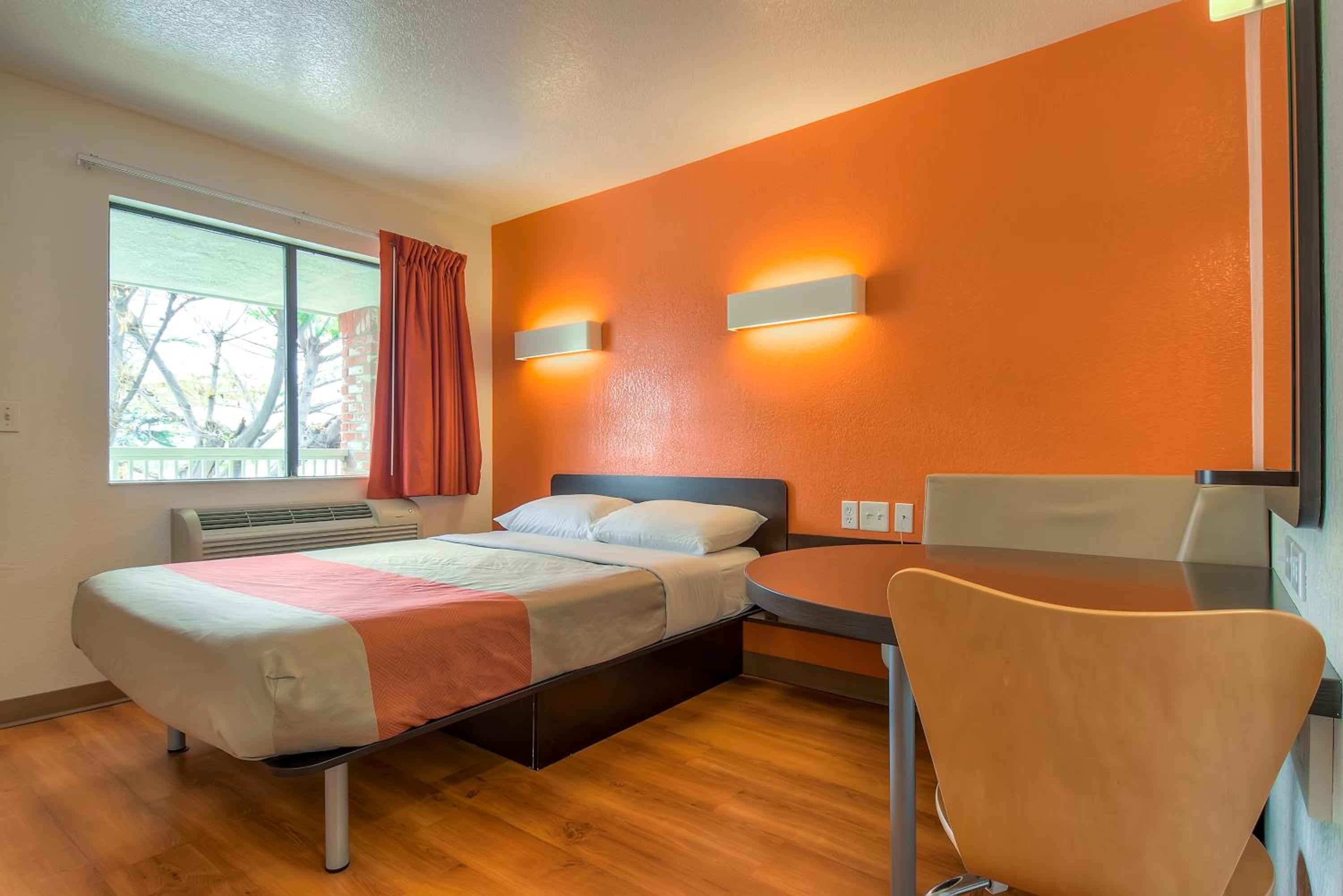 Motel 6-Arcadia, CA - Los Angeles - Pasadena Area - Property Image 63