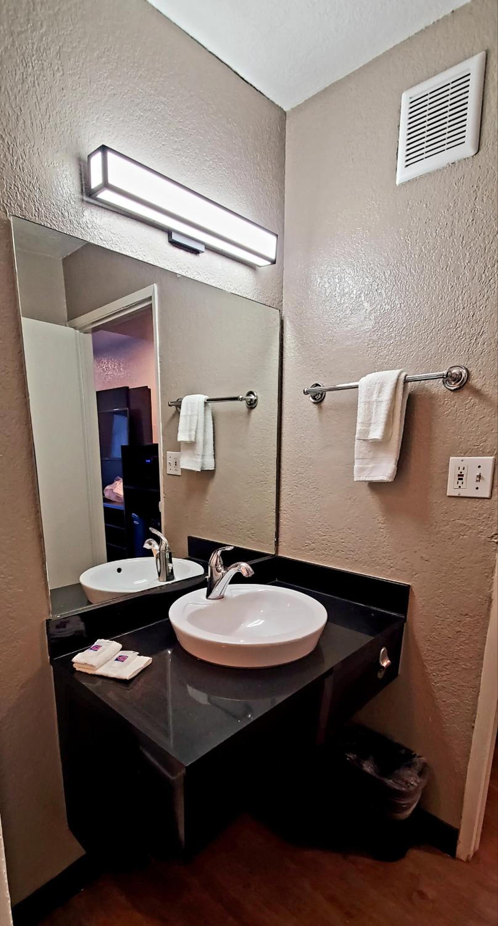 Motel 6-Palmdale, CA