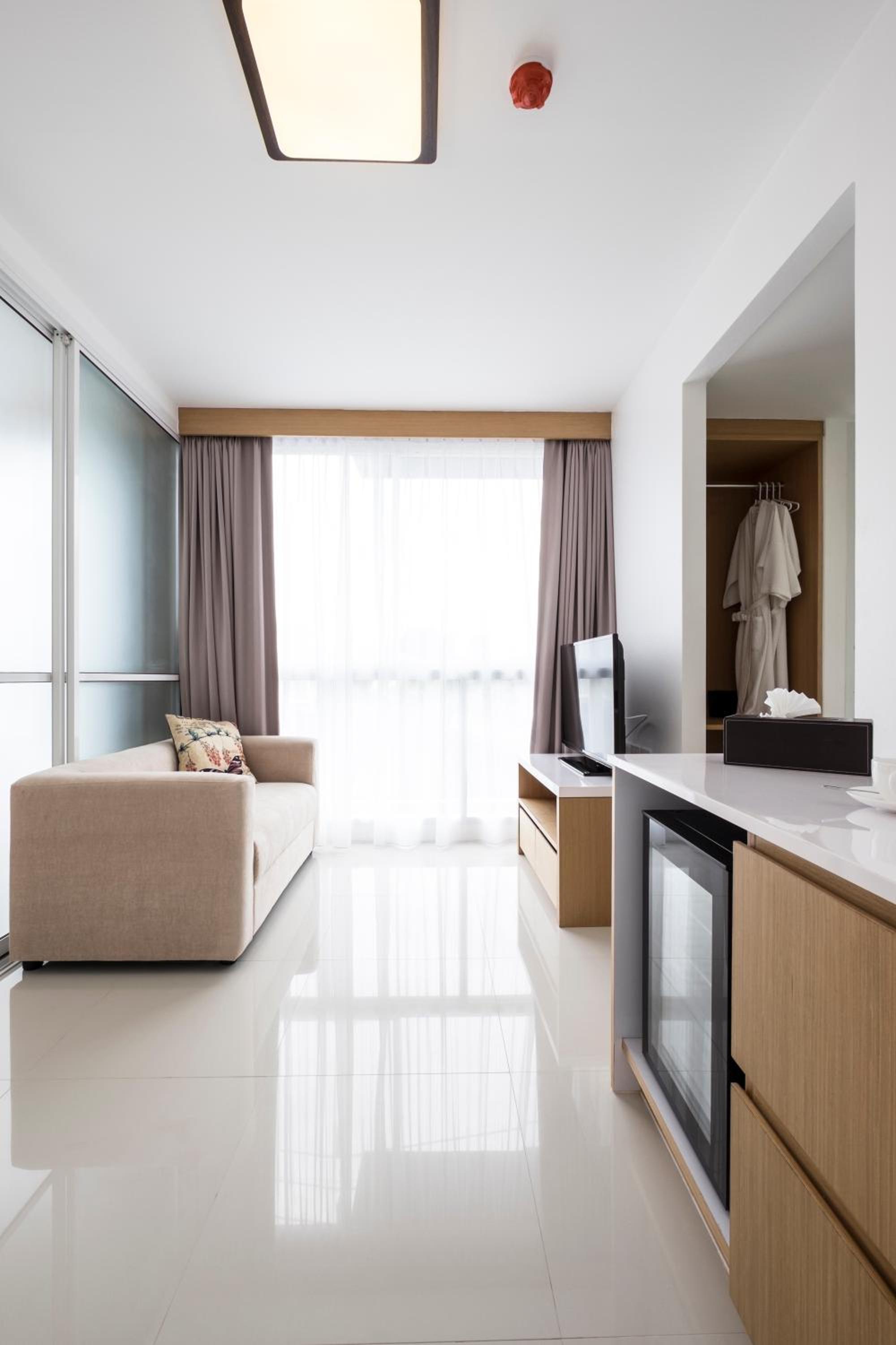 Modern Thai Suites