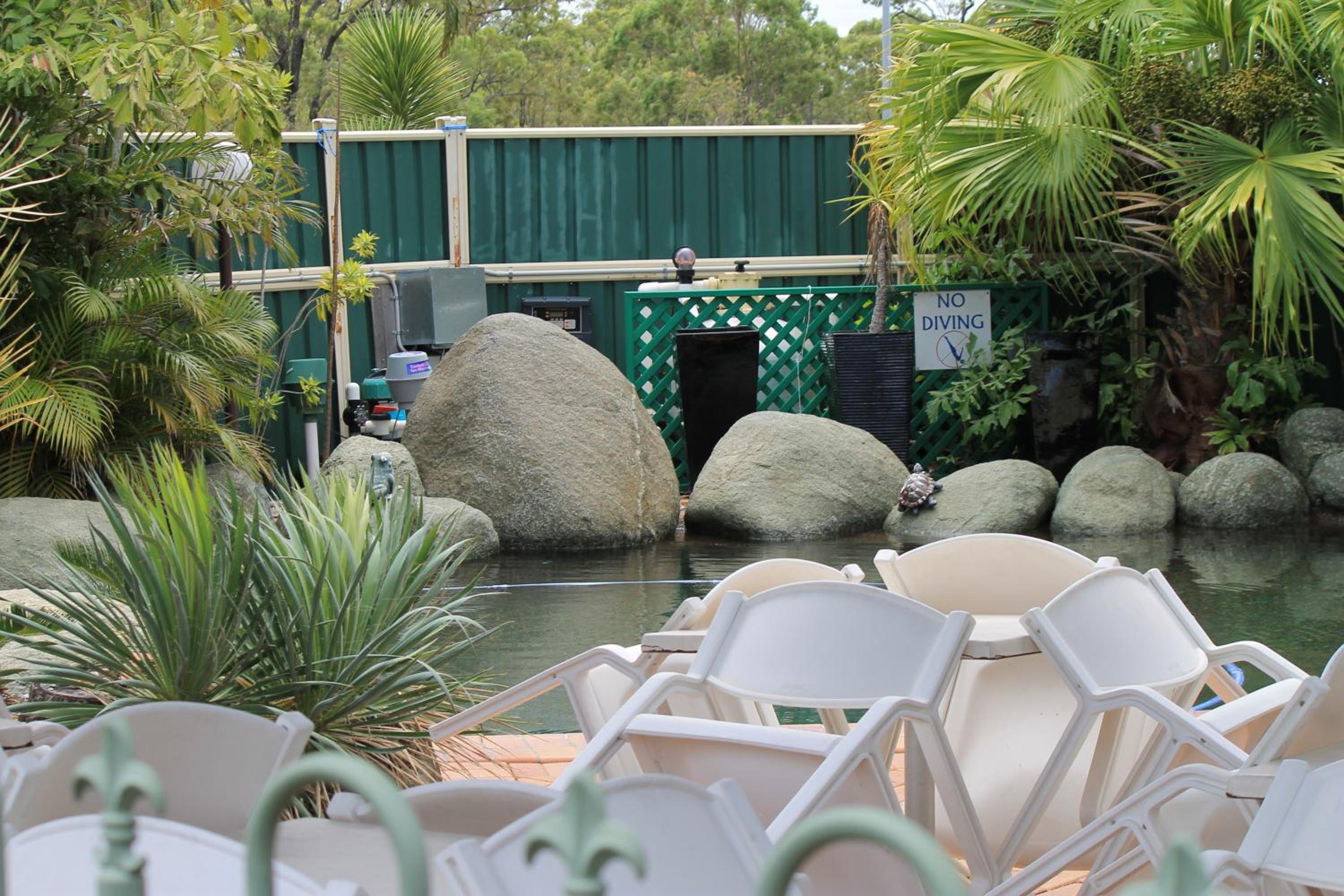 Glenmore Palms Motel