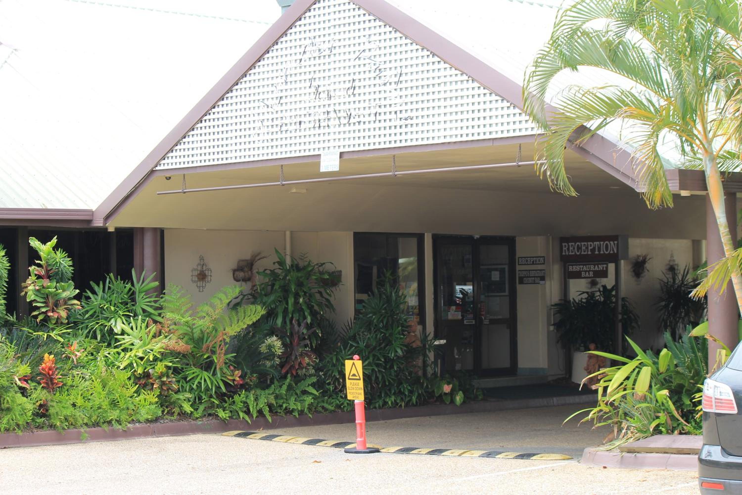 Glenmore Palms Motel