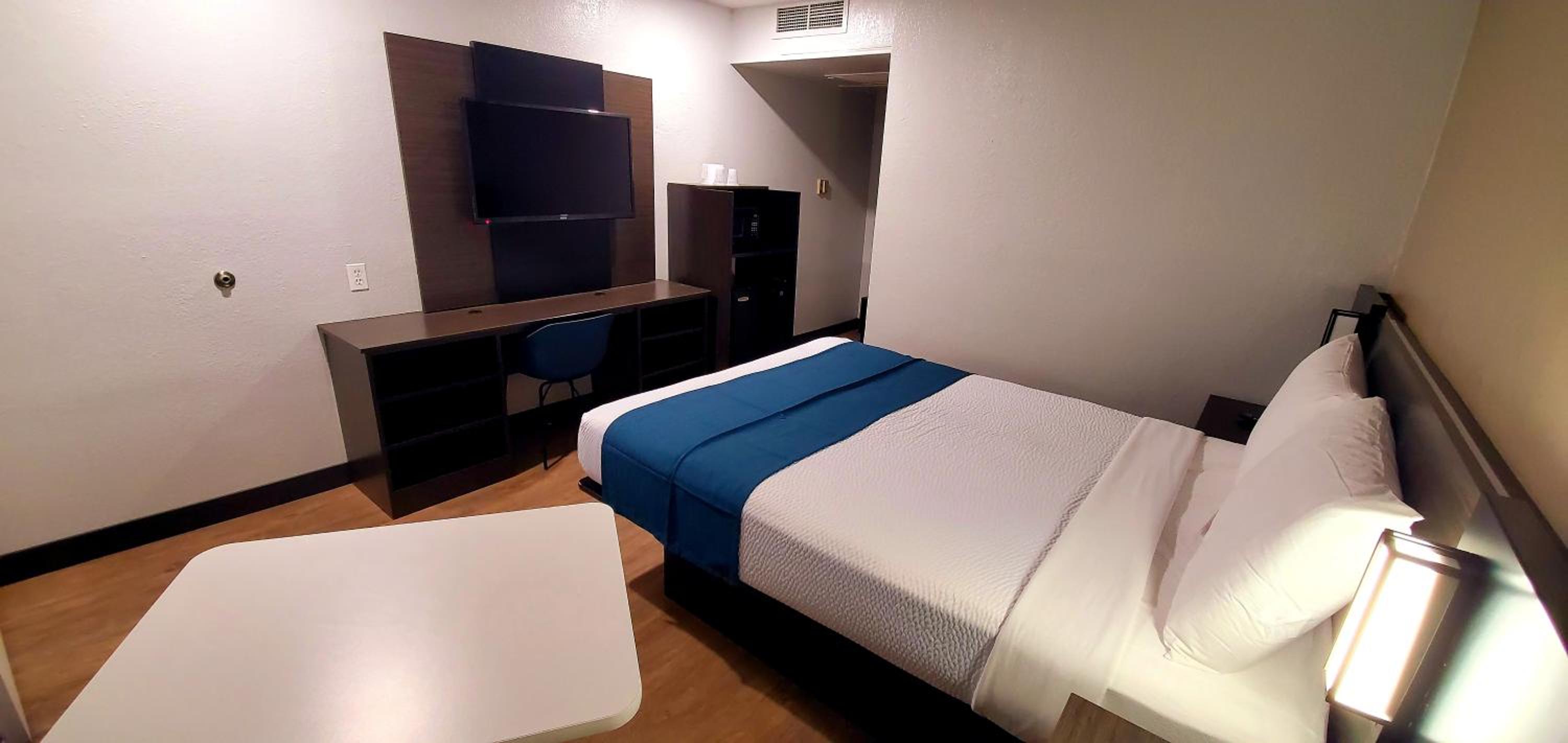Motel 6-Palmdale, CA