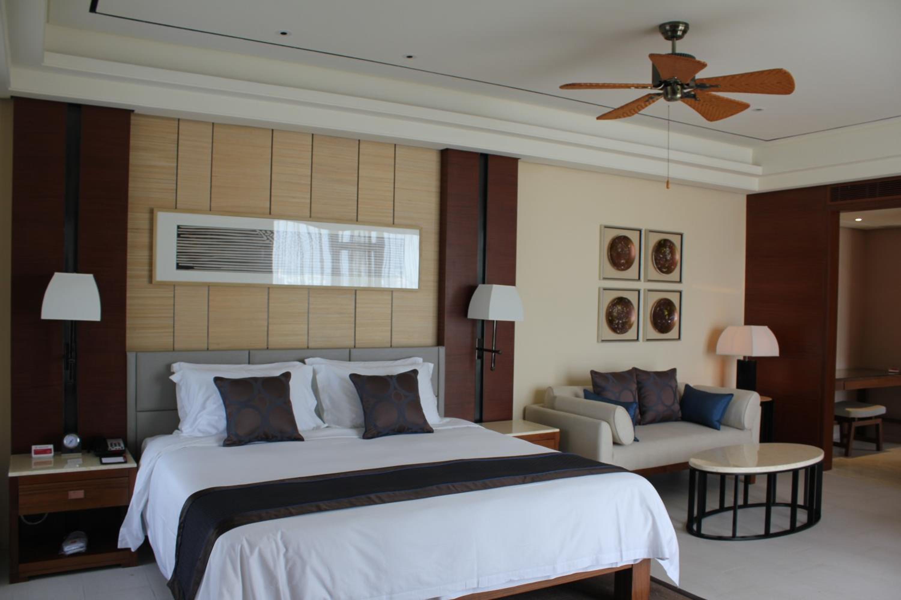 Crowne Plaza Sanya City Center by IHG