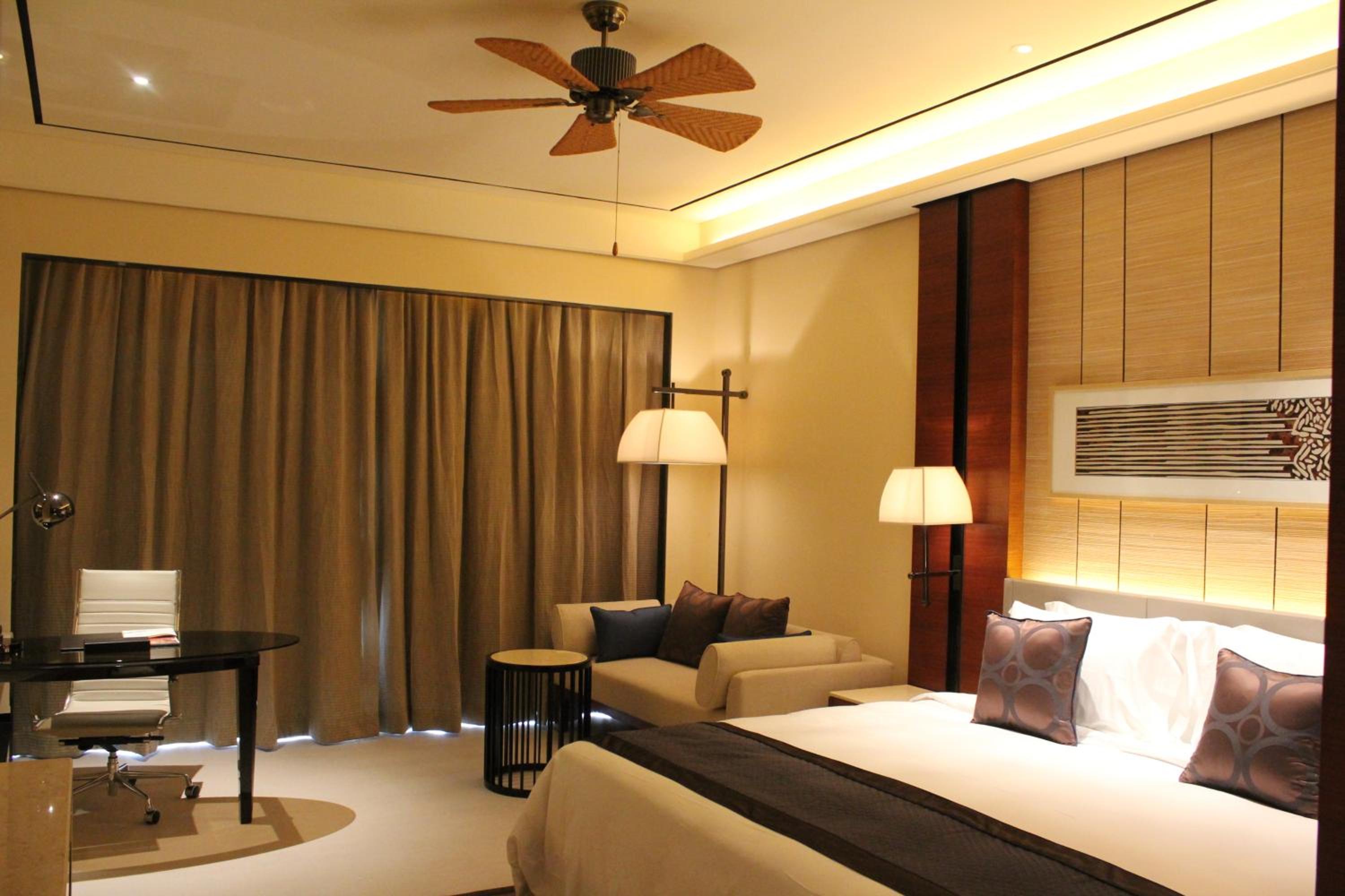 Crowne Plaza Sanya City Center by IHG