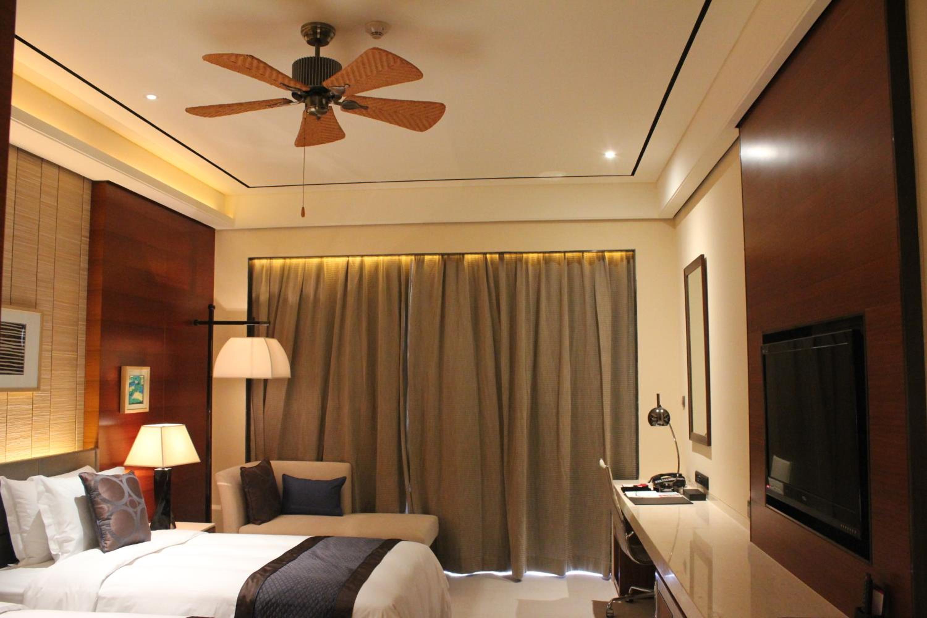Crowne Plaza Sanya City Center by IHG