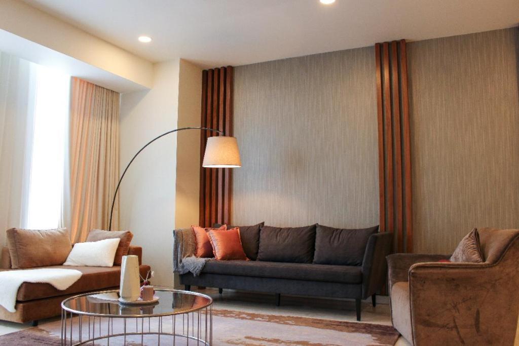 Tropicana The Residences KLCC CozeeStay