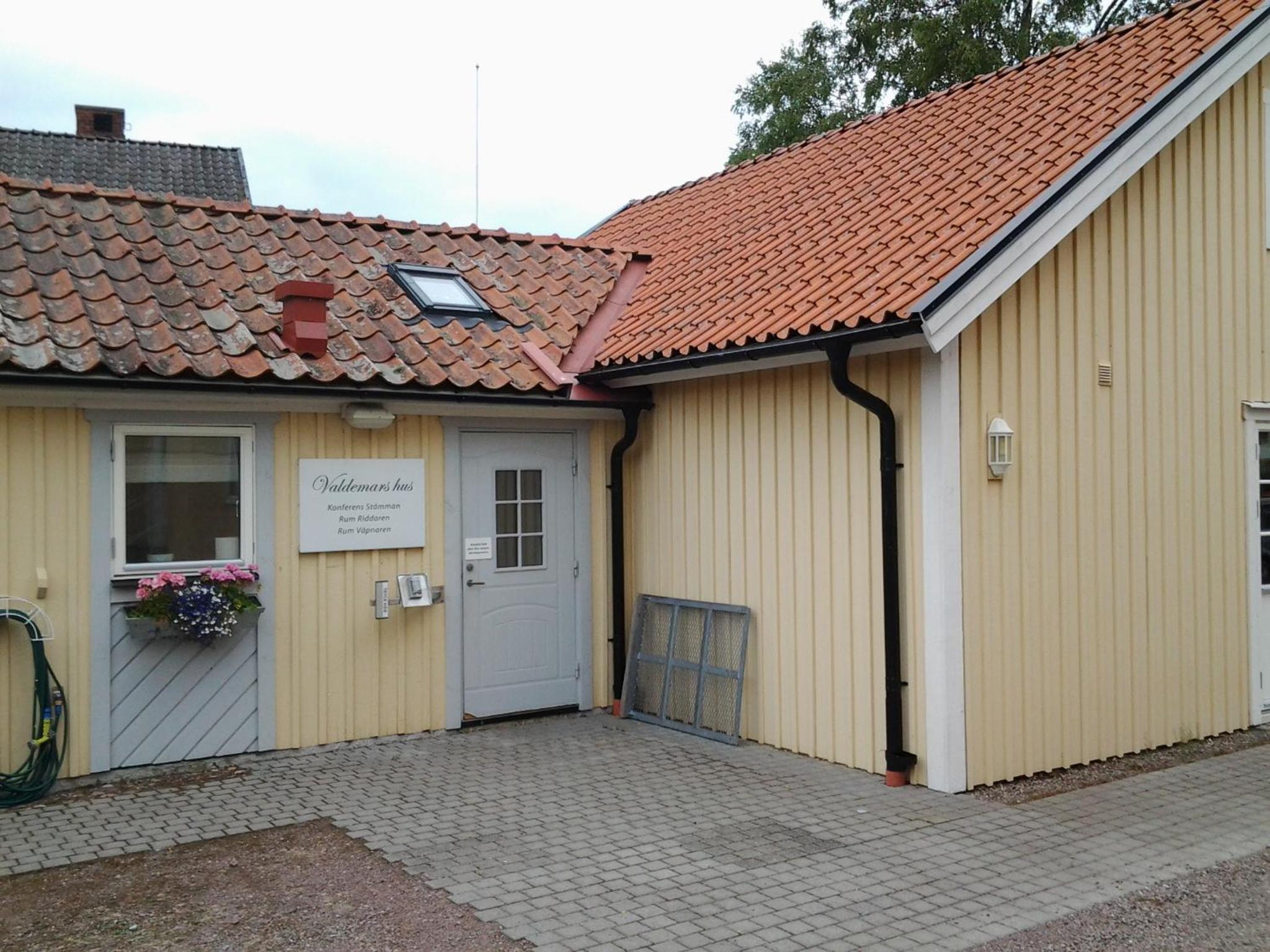 Photo 11