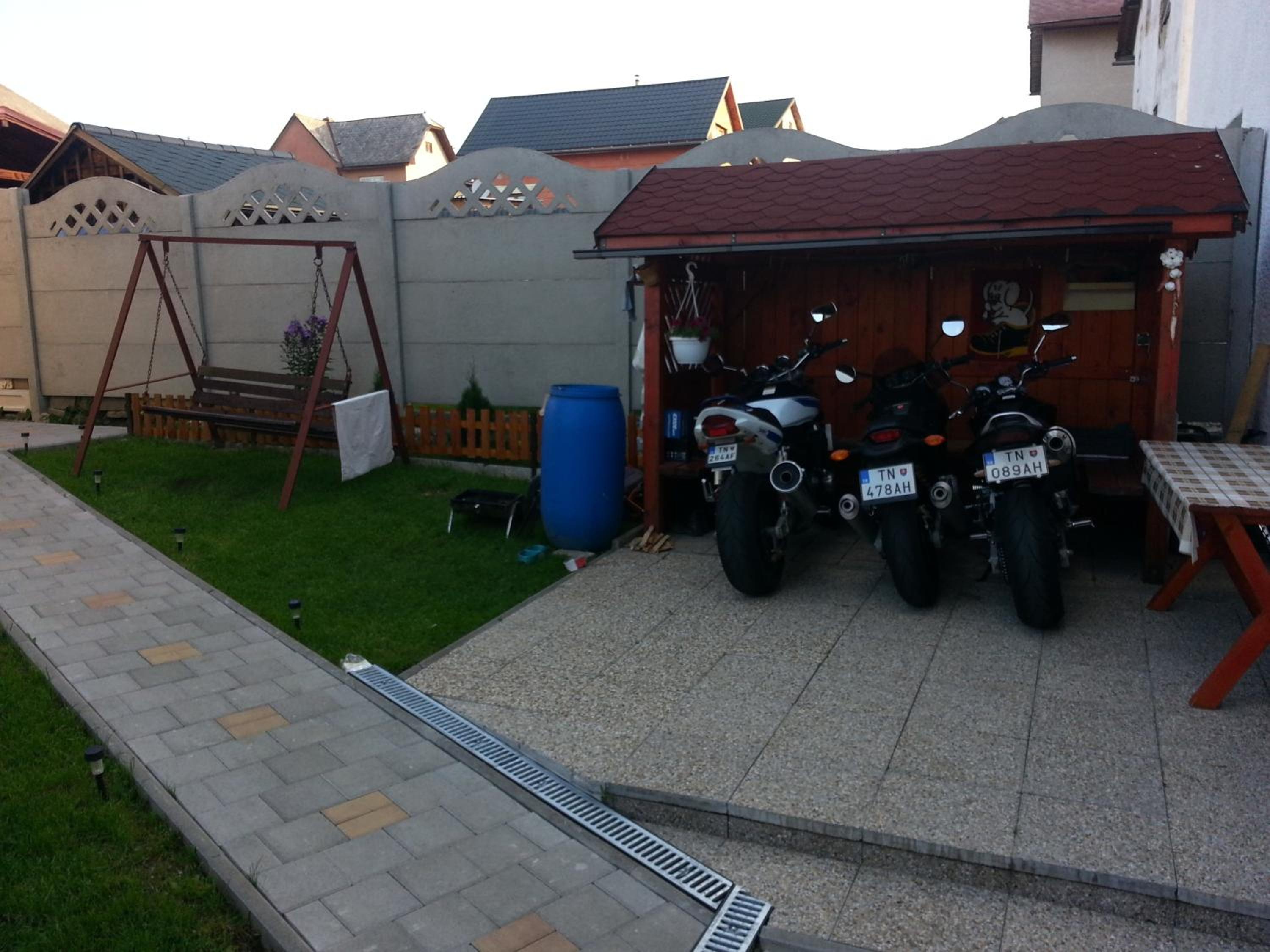 Photo 24