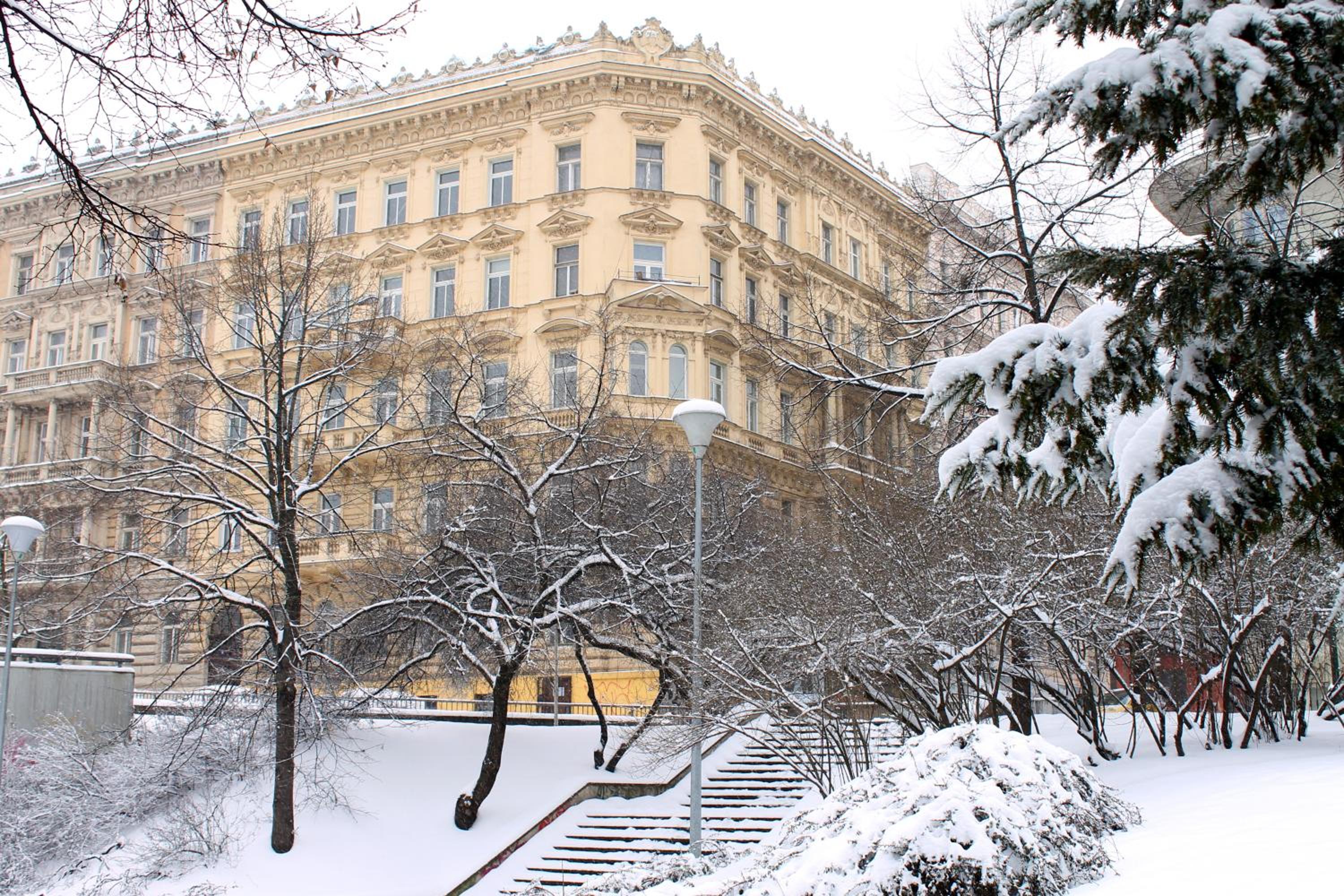 Royal Prague Apartment Celakovskeho Sady
