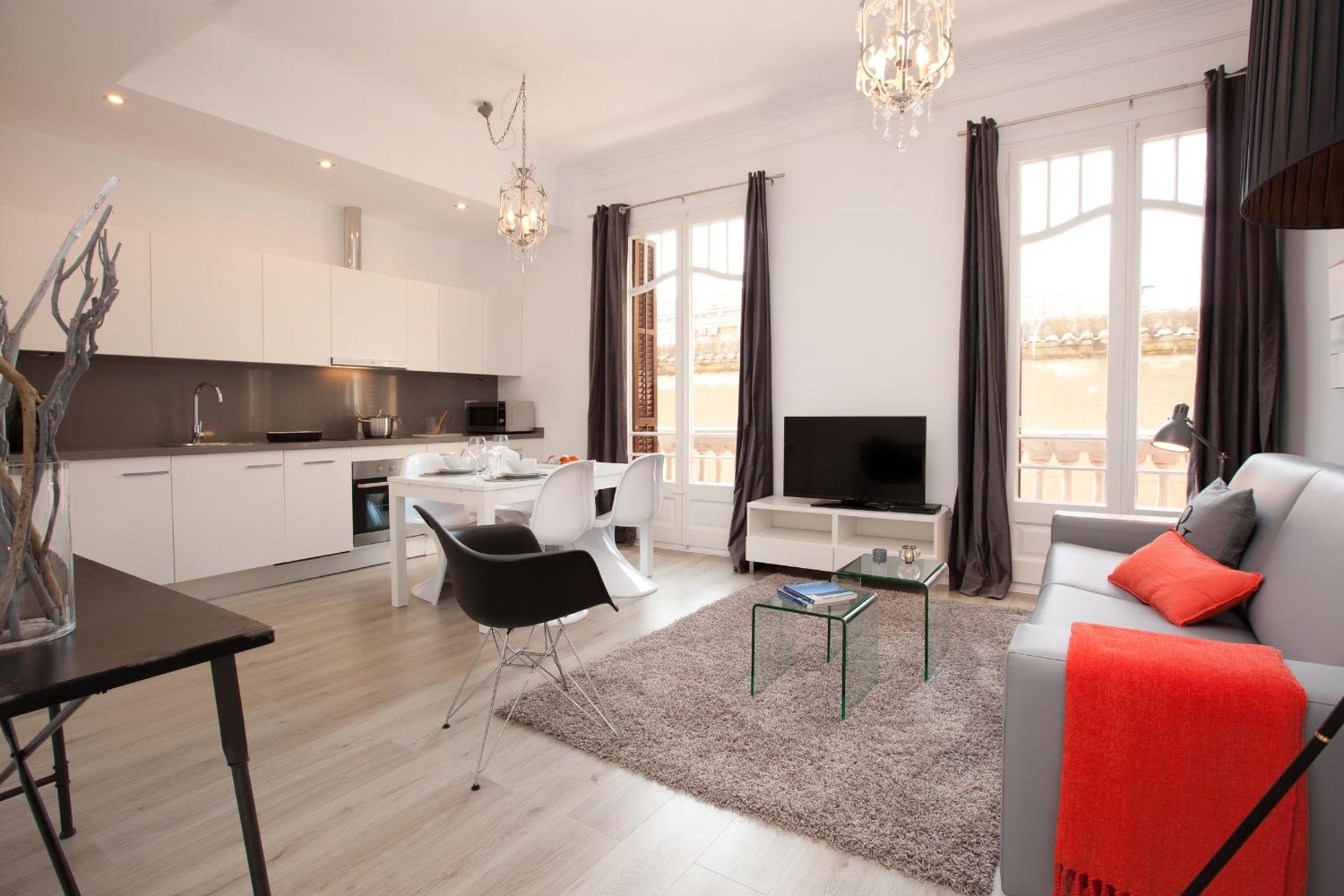 Click&Flat Seneca Suites