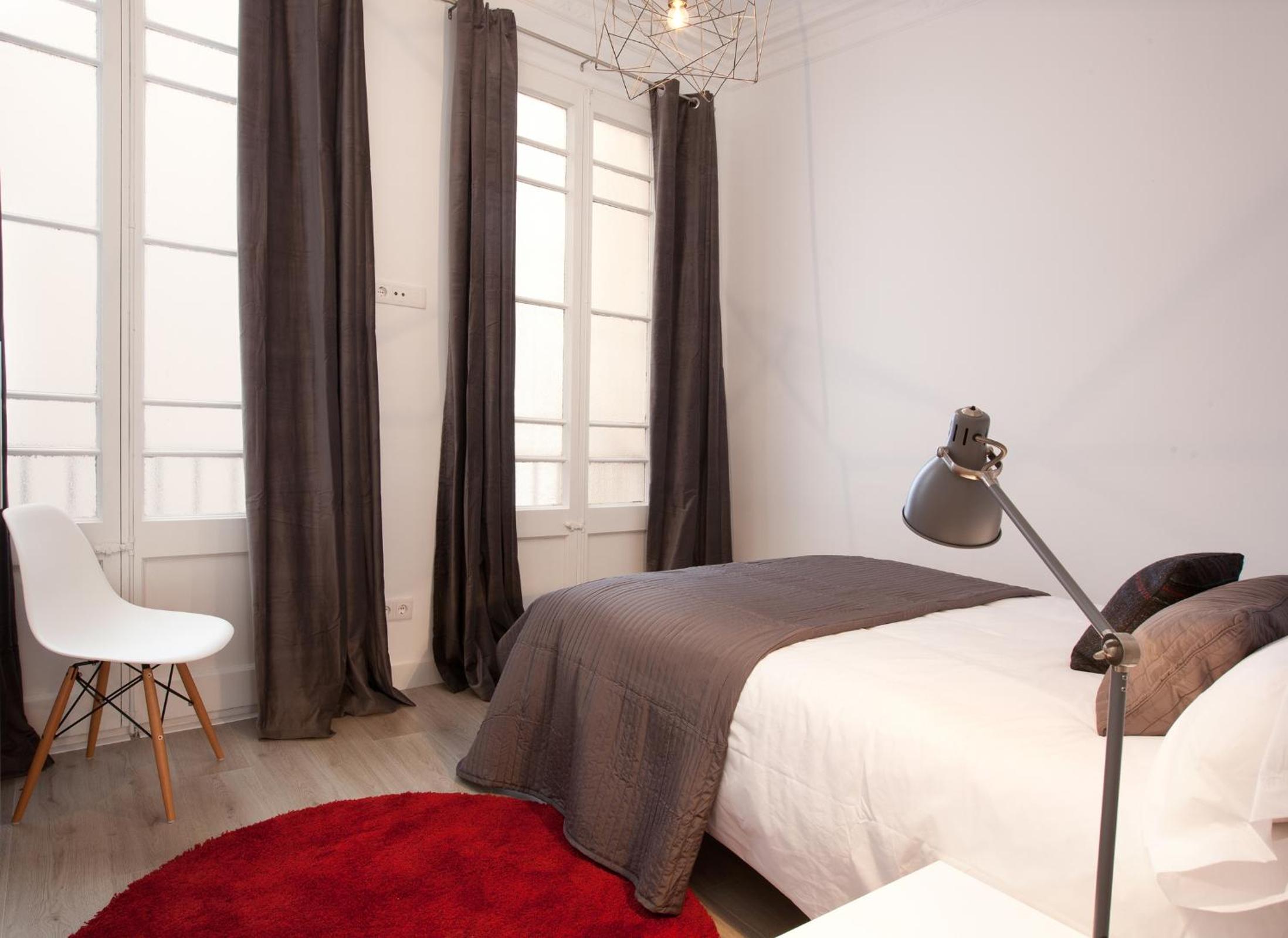 Click&Flat Seneca Suites