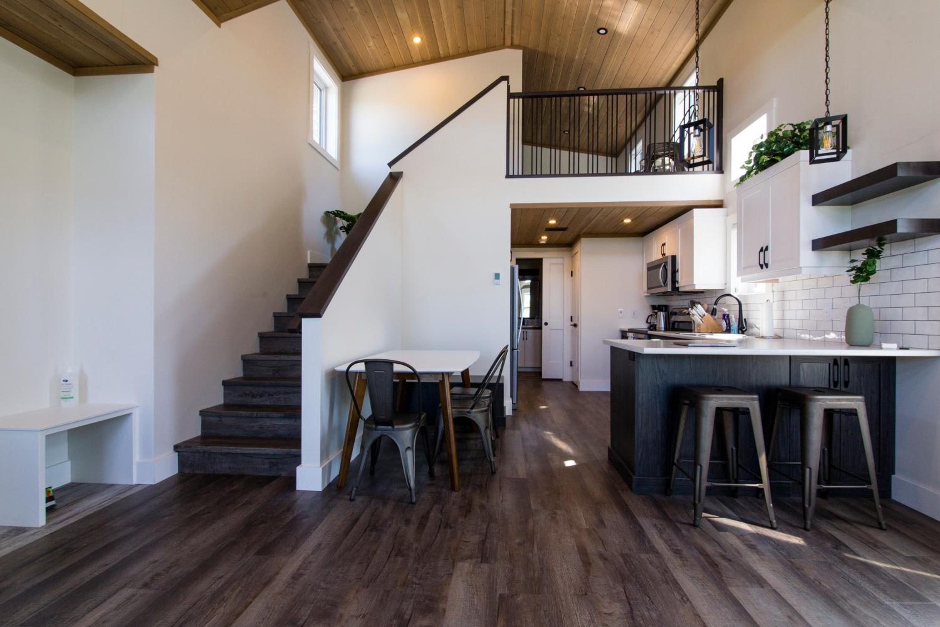MANITOU BEACH COTTAGES by Prowess
